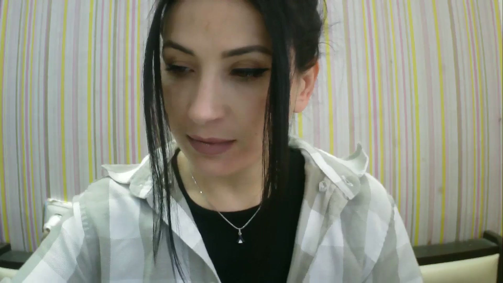 Gallery image thumbnail from SunShine90's myfreecams stream on, 01/30/2026, 10:42 image 8 of 20