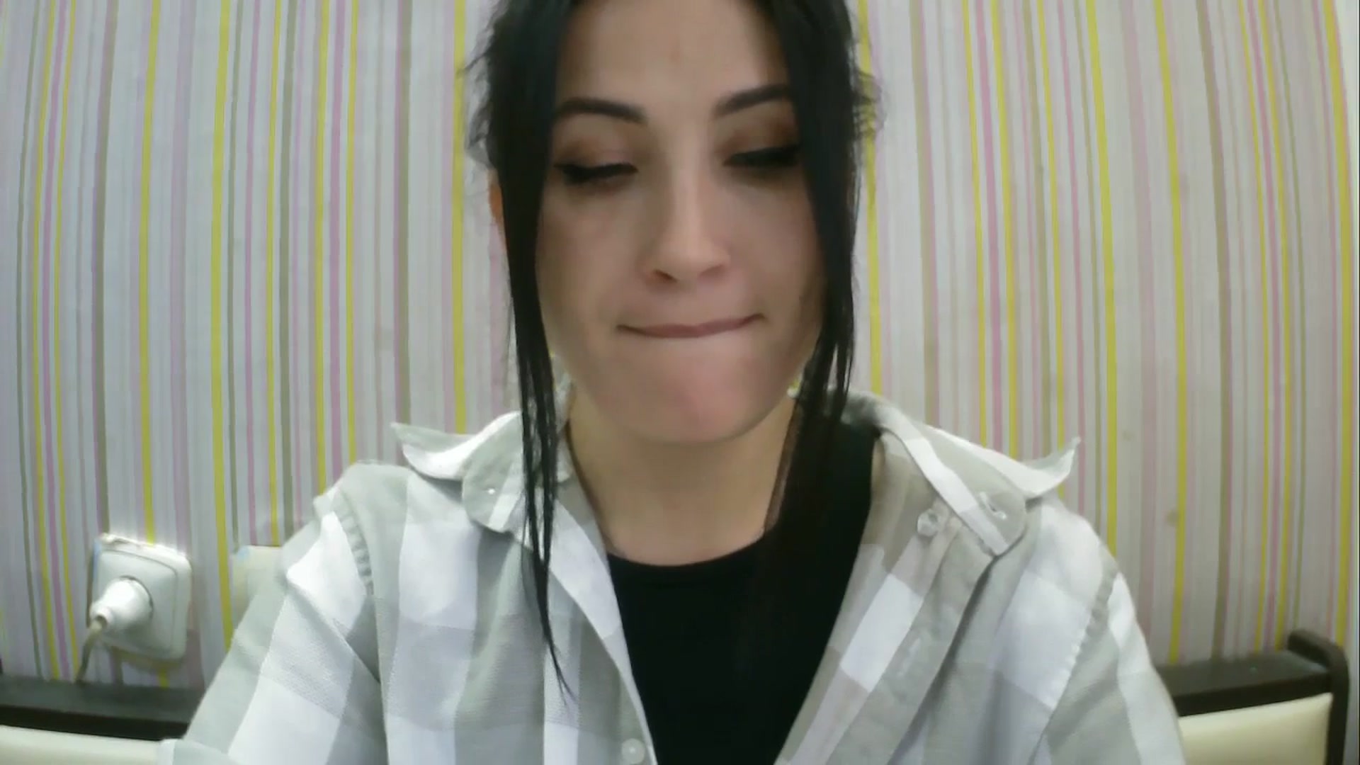 Gallery image thumbnail from SunShine90's myfreecams stream on, 01/30/2026, 12:15 image 11 of 20