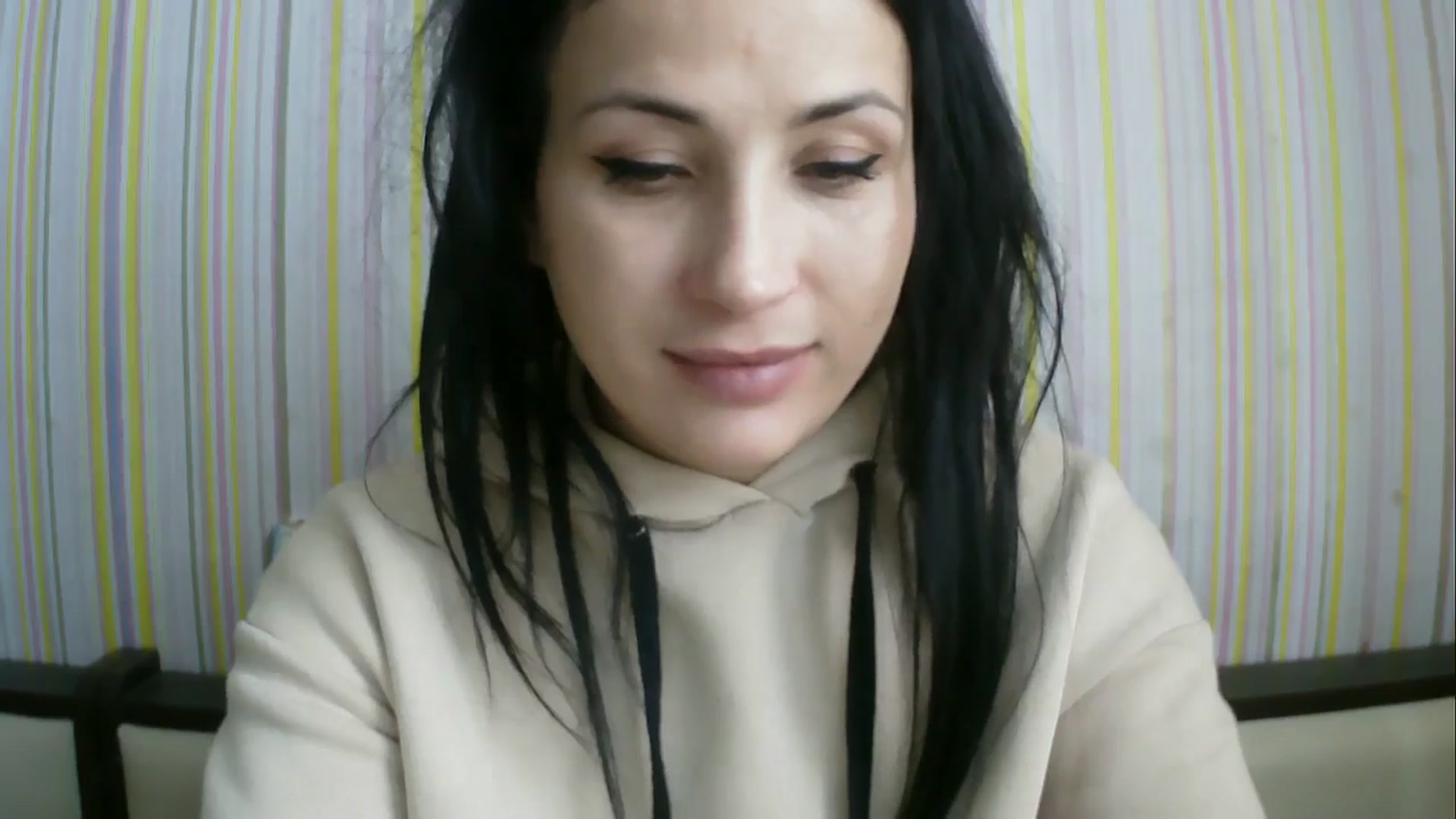 Gallery image thumbnail from SunShine90's myfreecams stream on, 02/04/2026, 12:13 image 10 of 20