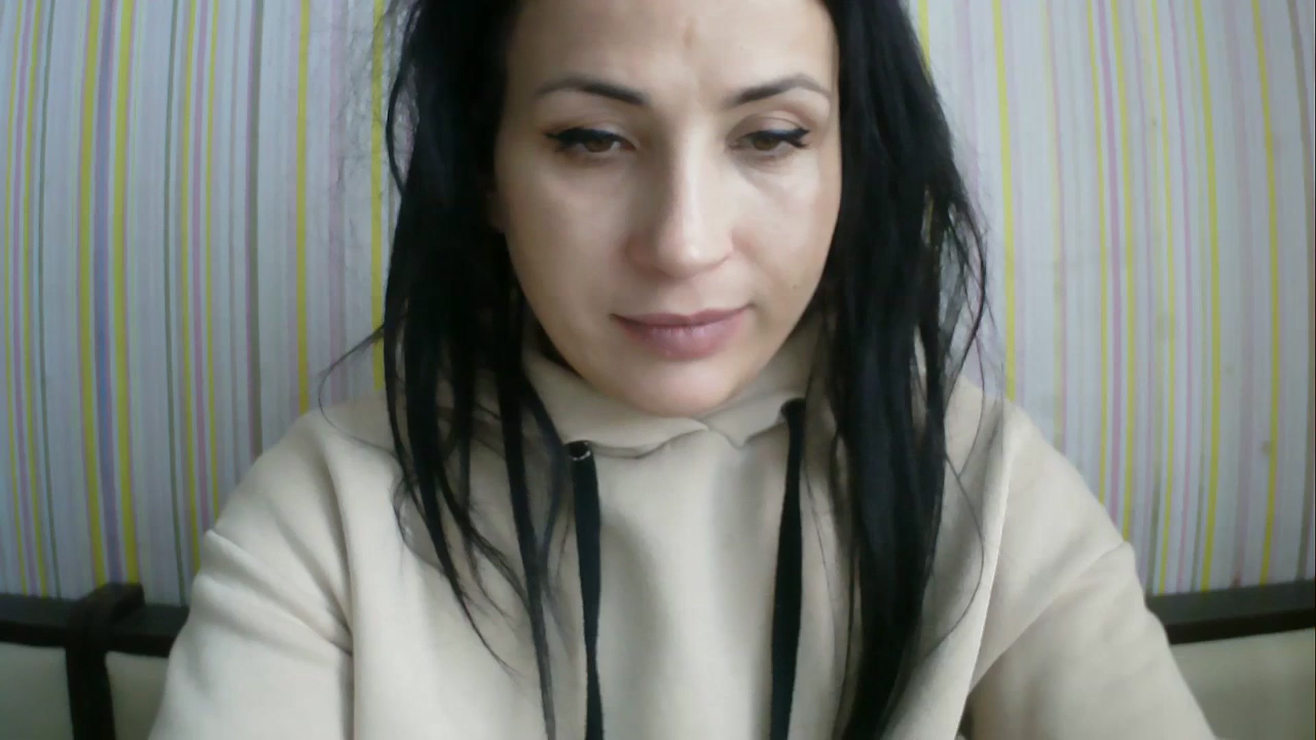 Gallery image thumbnail from SunShine90's myfreecams stream on, 02/04/2026, 12:13 image 8 of 20