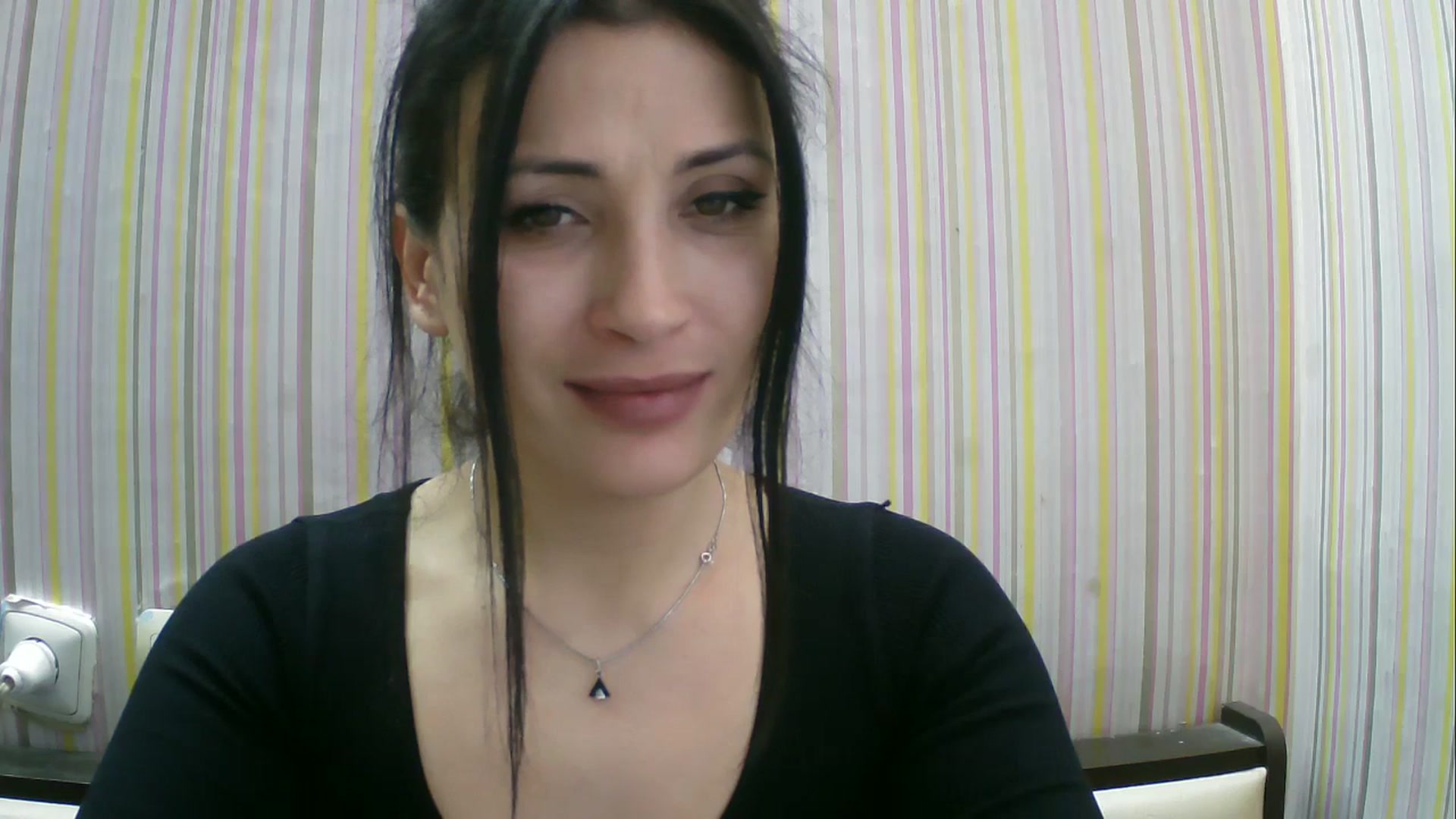Gallery image thumbnail from SunShine90's myfreecams stream on, 02/06/2026, 13:14 image 17 of 20