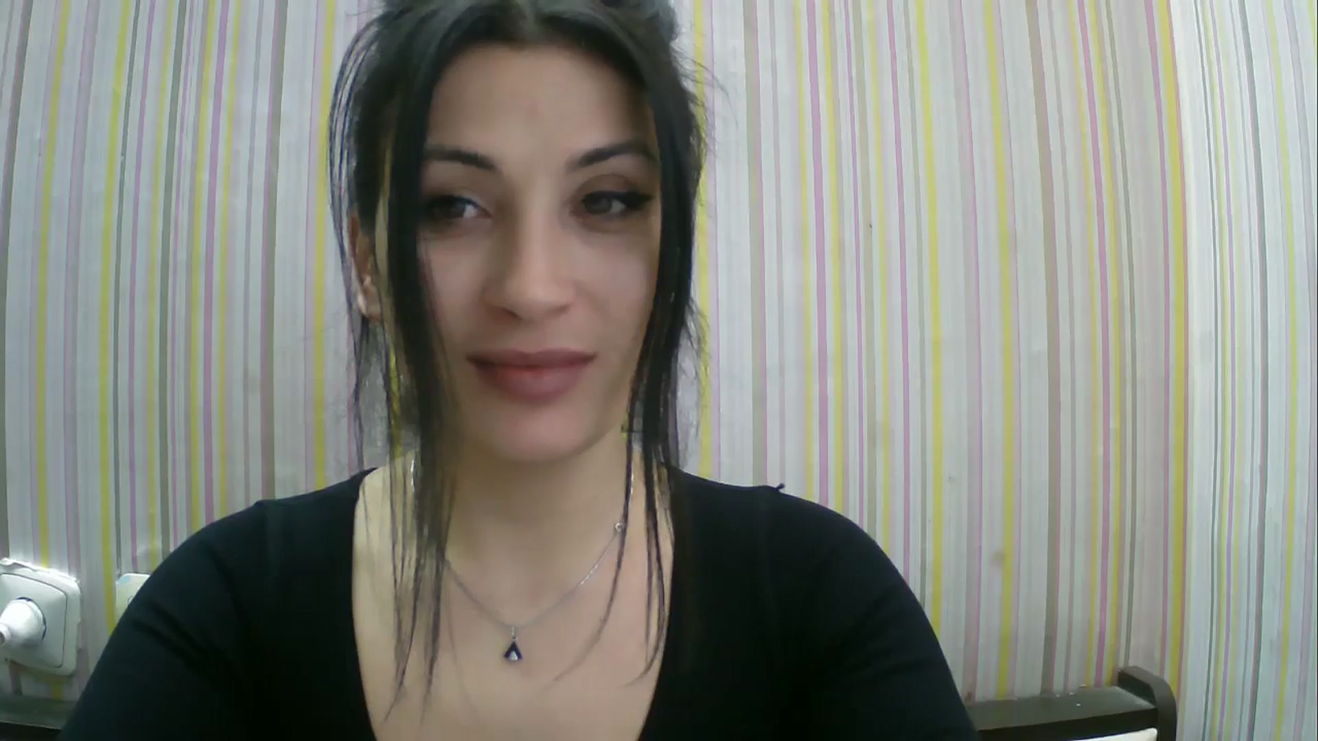 Gallery image thumbnail from SunShine90's myfreecams stream on, 02/06/2026, 13:14 image 3 of 20
