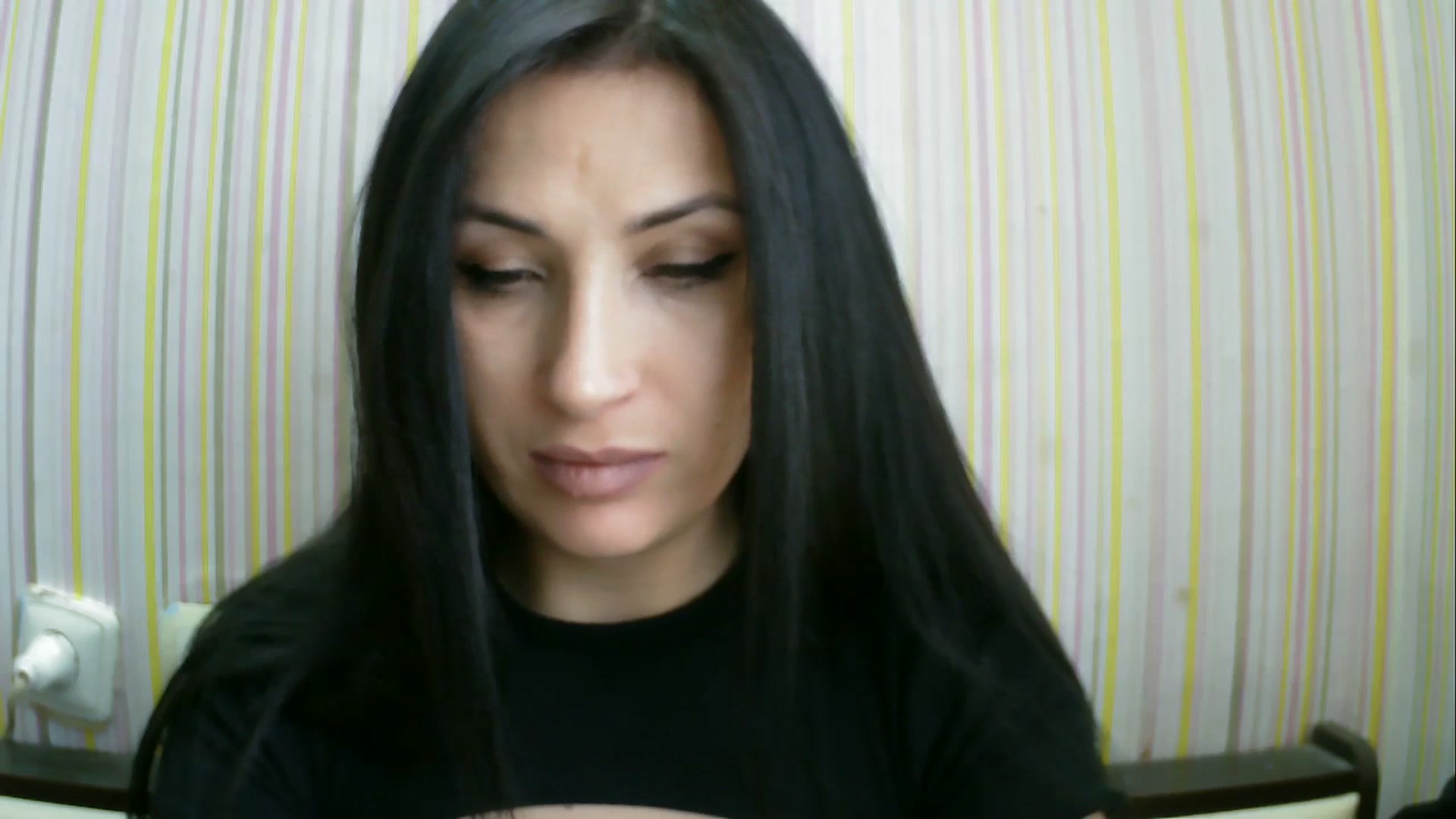 Gallery image thumbnail from SunShine90's myfreecams stream on, 02/08/2026, 10:56 image 14 of 20