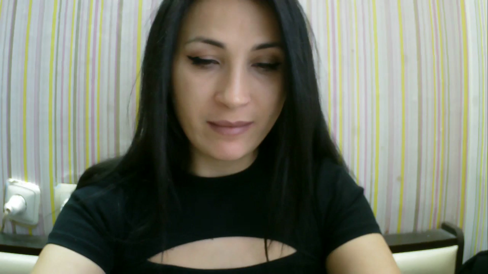 Gallery image thumbnail from SunShine90's myfreecams stream on, 02/08/2026, 12:00 image 20 of 20
