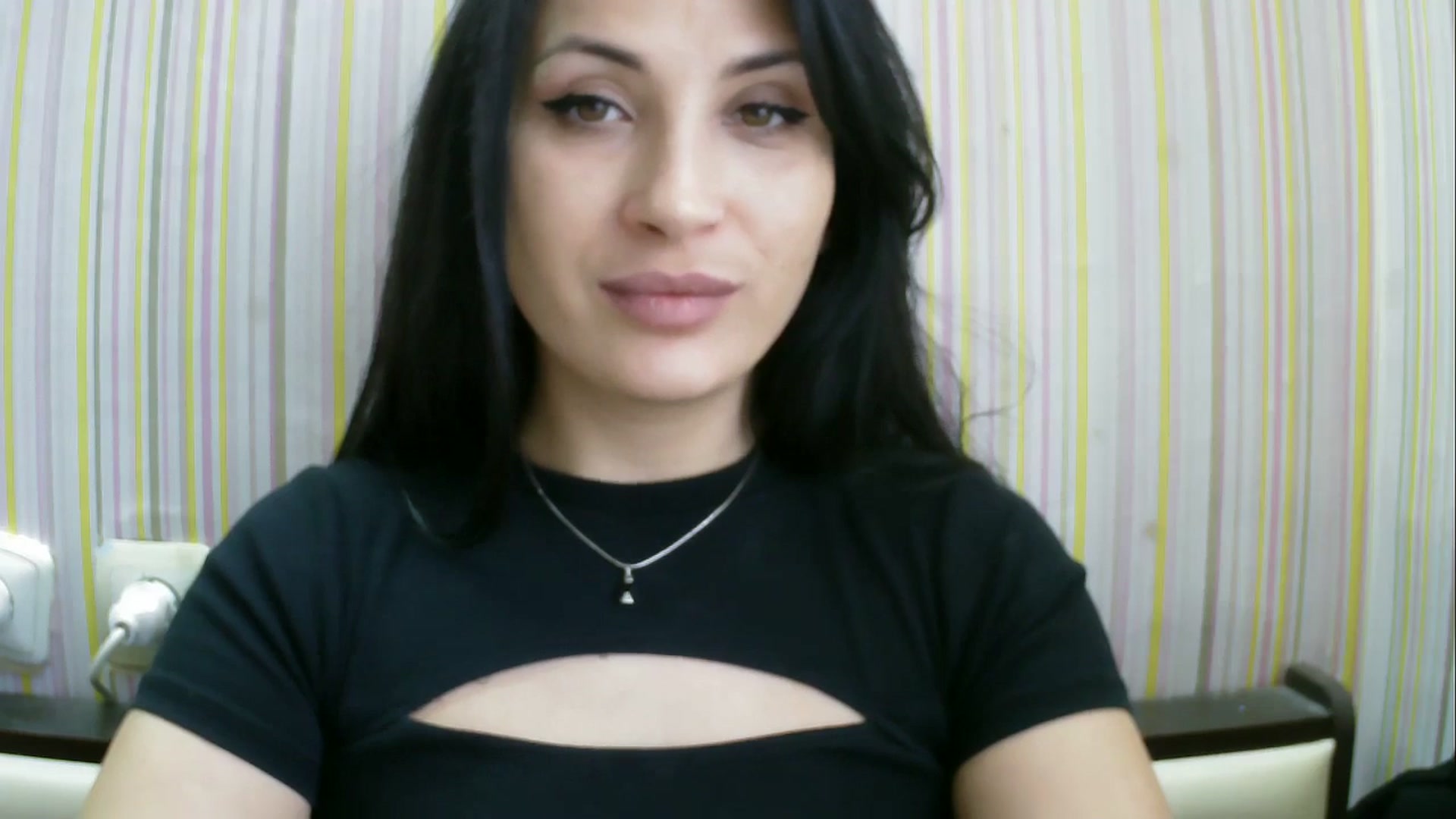 Gallery image thumbnail from SunShine90's myfreecams stream on, 02/08/2026, 13:05 image 13 of 20