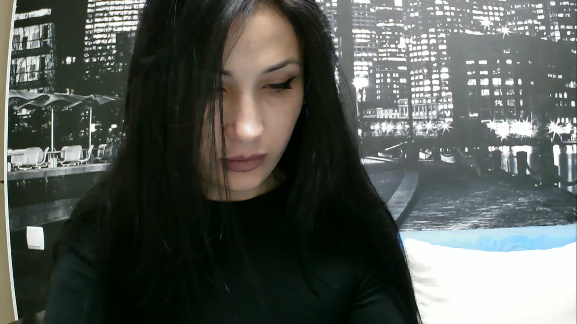Gallery image thumbnail from SunShine90's myfreecams stream on, 02/15/2026, 15:06 image 13 of 20