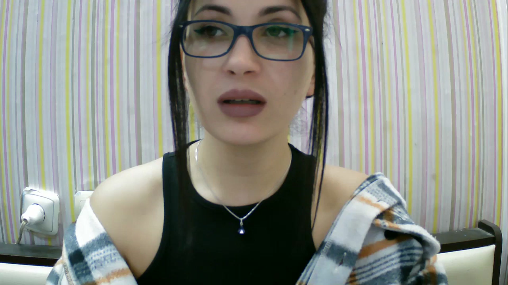 Gallery image thumbnail from SunShine90's myfreecams stream on, 02/18/2026, 11:27 image 19 of 20