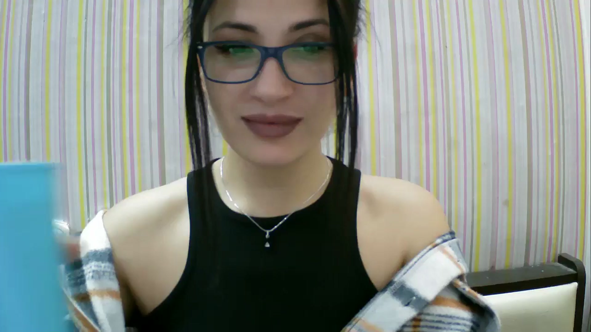 Gallery image thumbnail from SunShine90's myfreecams stream on, 02/18/2026, 11:27 image 16 of 20