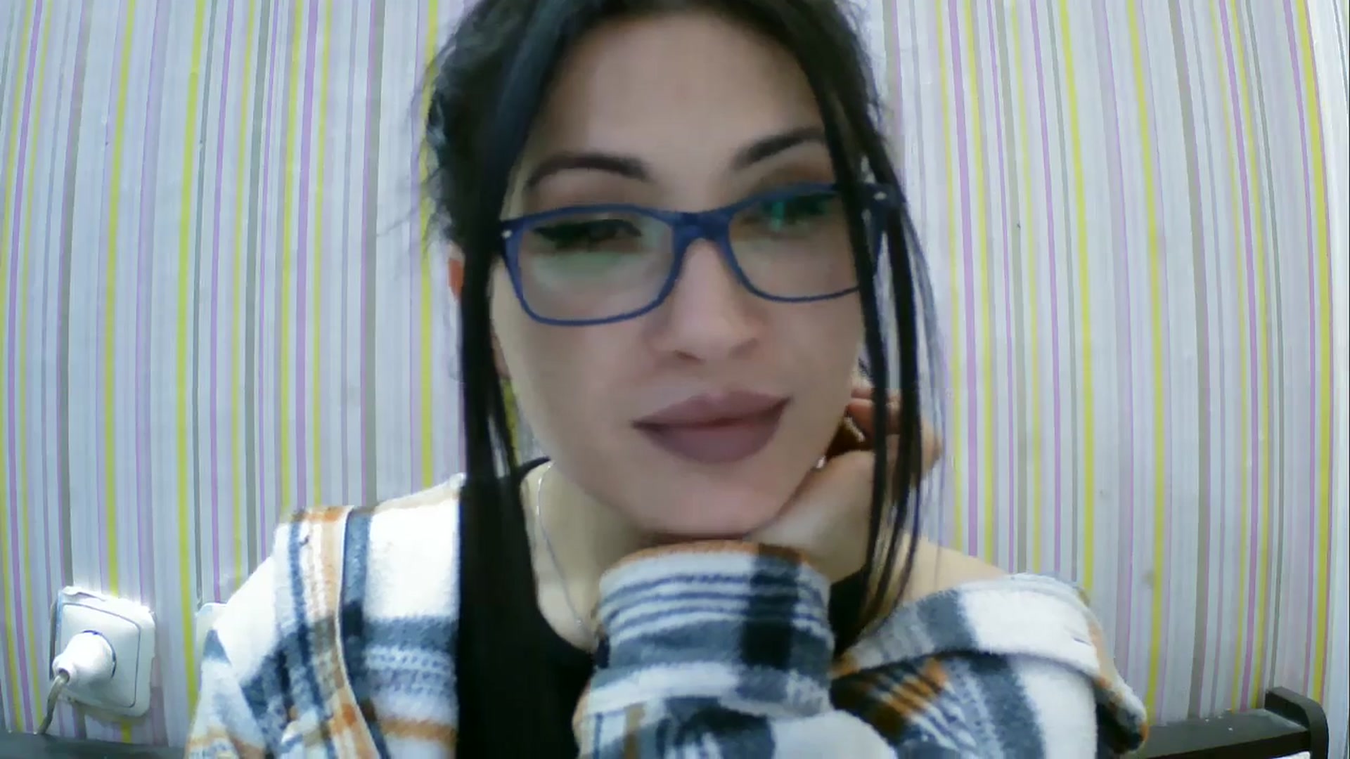 Gallery image thumbnail from SunShine90's myfreecams stream on, 02/18/2026, 11:27 image 12 of 20