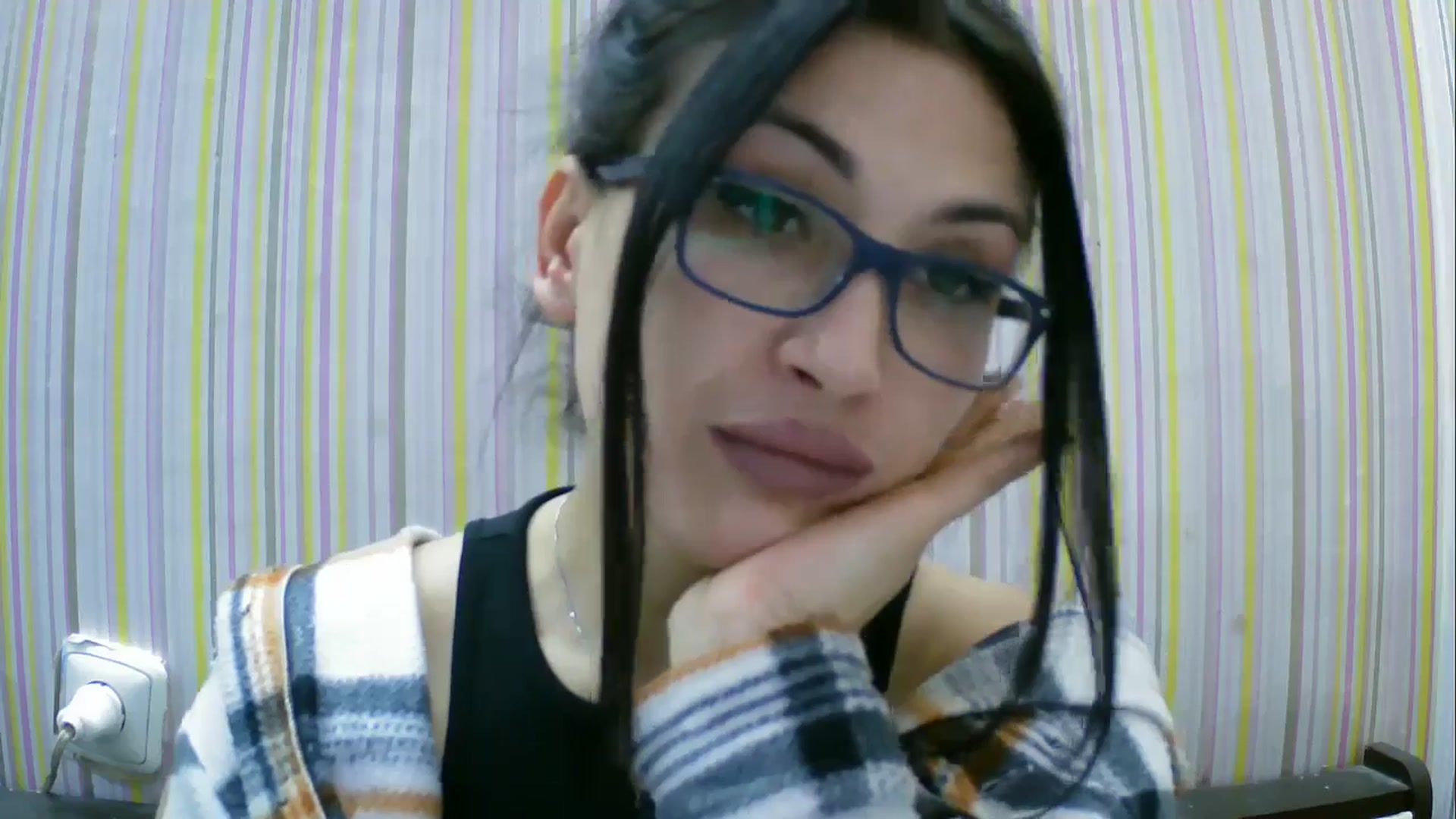 Gallery image thumbnail from SunShine90's myfreecams stream on, 02/18/2026, 11:27 image 7 of 20