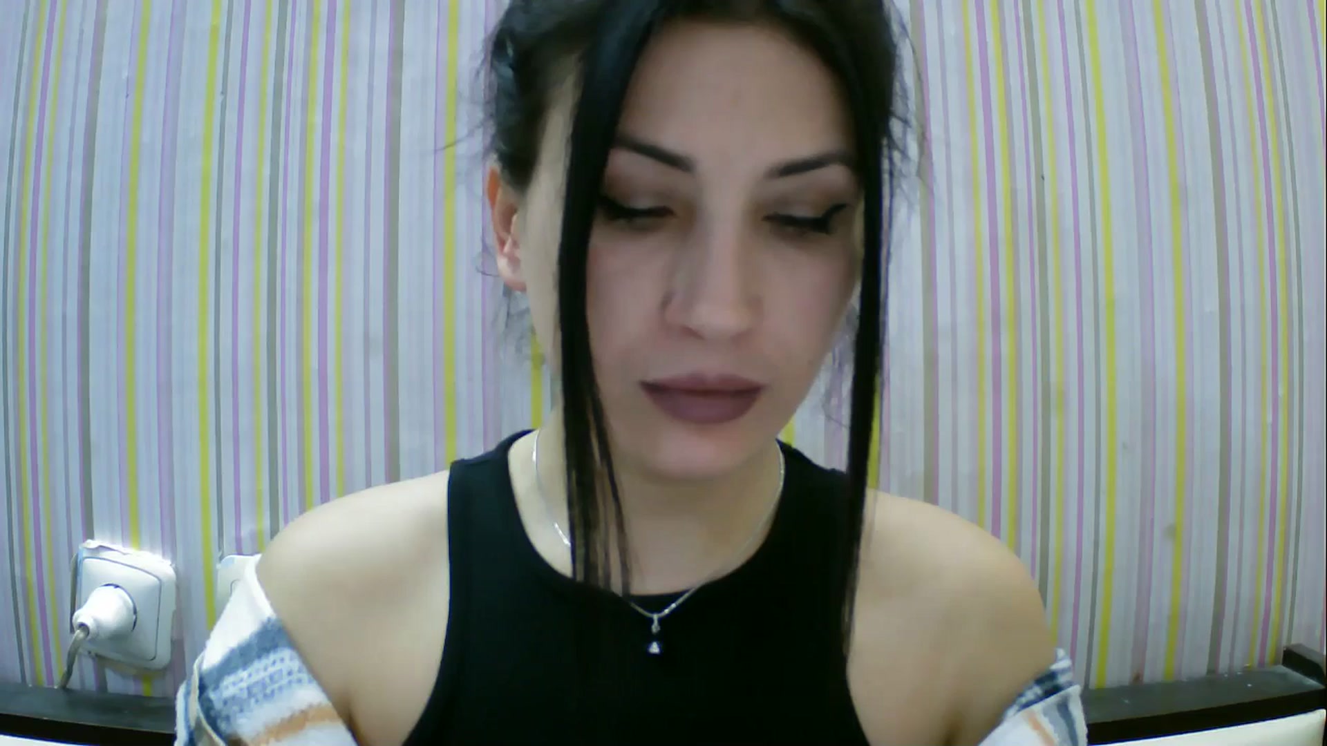 Gallery image thumbnail from SunShine90's myfreecams stream on, 02/18/2026, 11:27 image 4 of 20