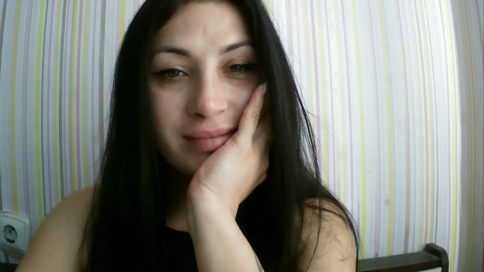 Gallery image thumbnail from SunShine90's myfreecams stream on, 03/08/2026, 13:40 image 6 of 20