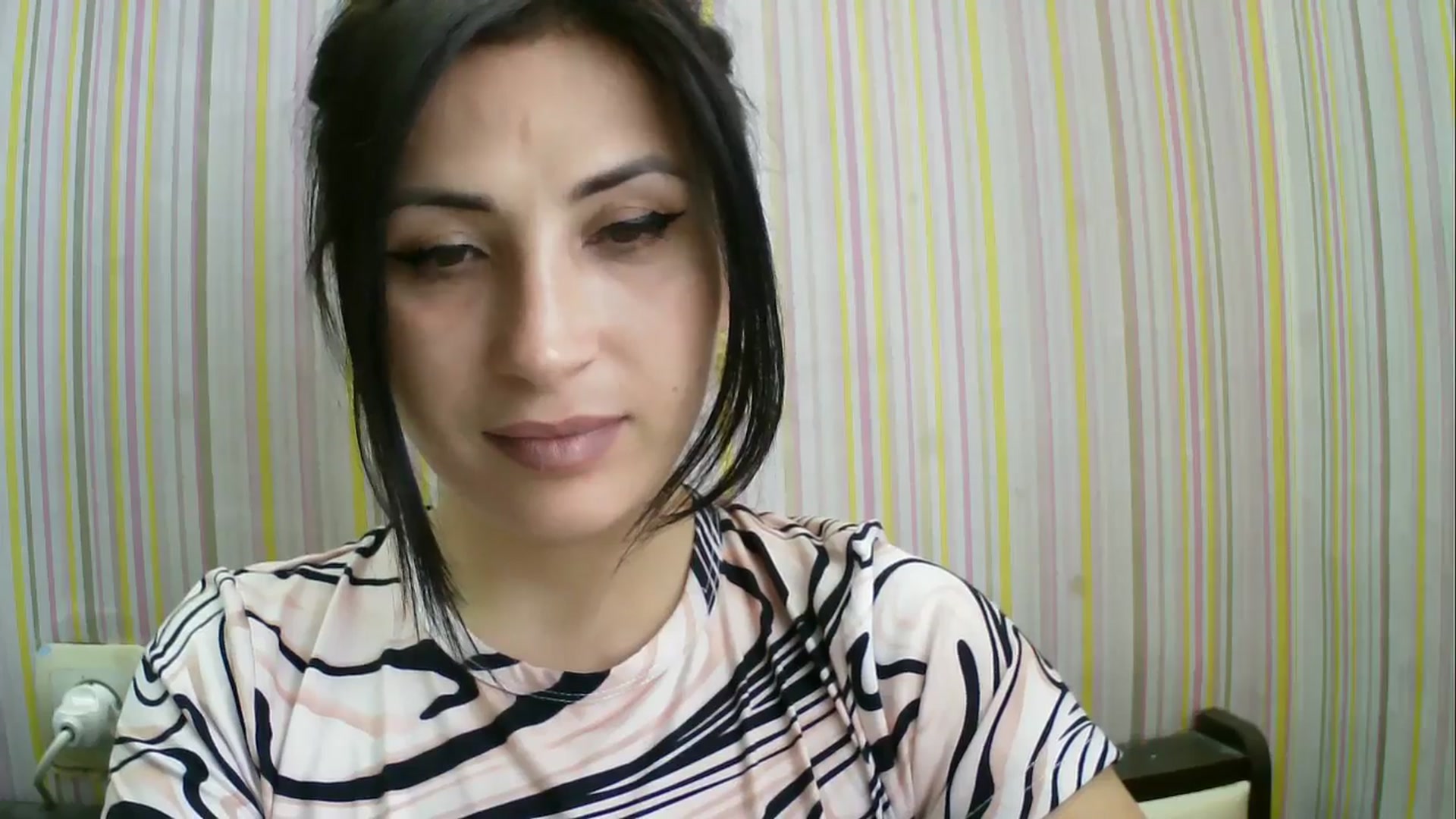 Gallery image thumbnail from SunShine90's myfreecams stream on, 04/03/2026, 10:26 image 5 of 20