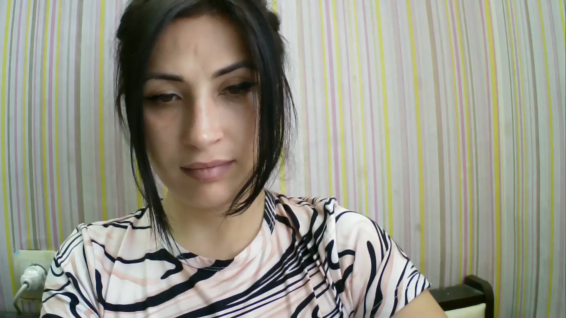 Gallery image thumbnail from SunShine90's myfreecams stream on, 04/03/2026, 10:26 image 7 of 20