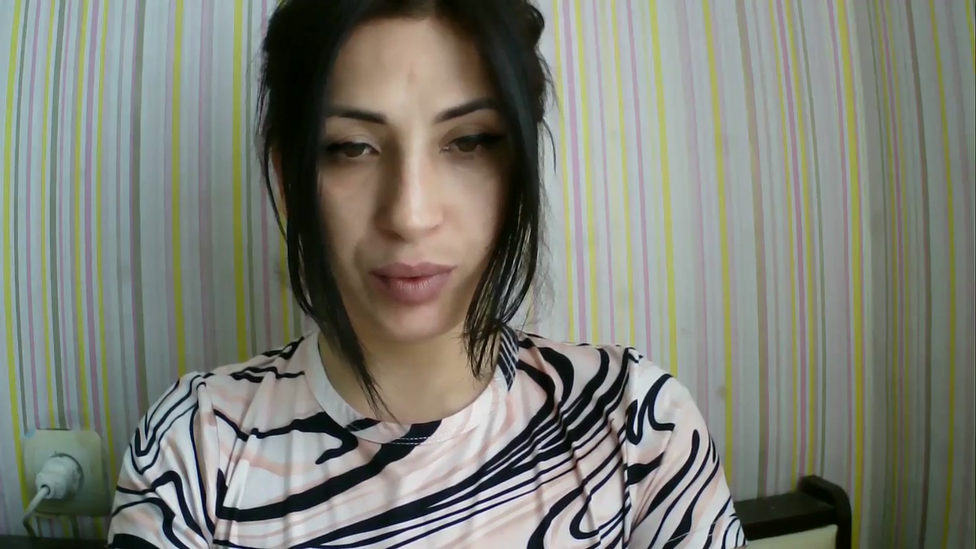 Gallery image thumbnail from SunShine90's myfreecams stream on, 04/03/2026, 11:07 image 16 of 20