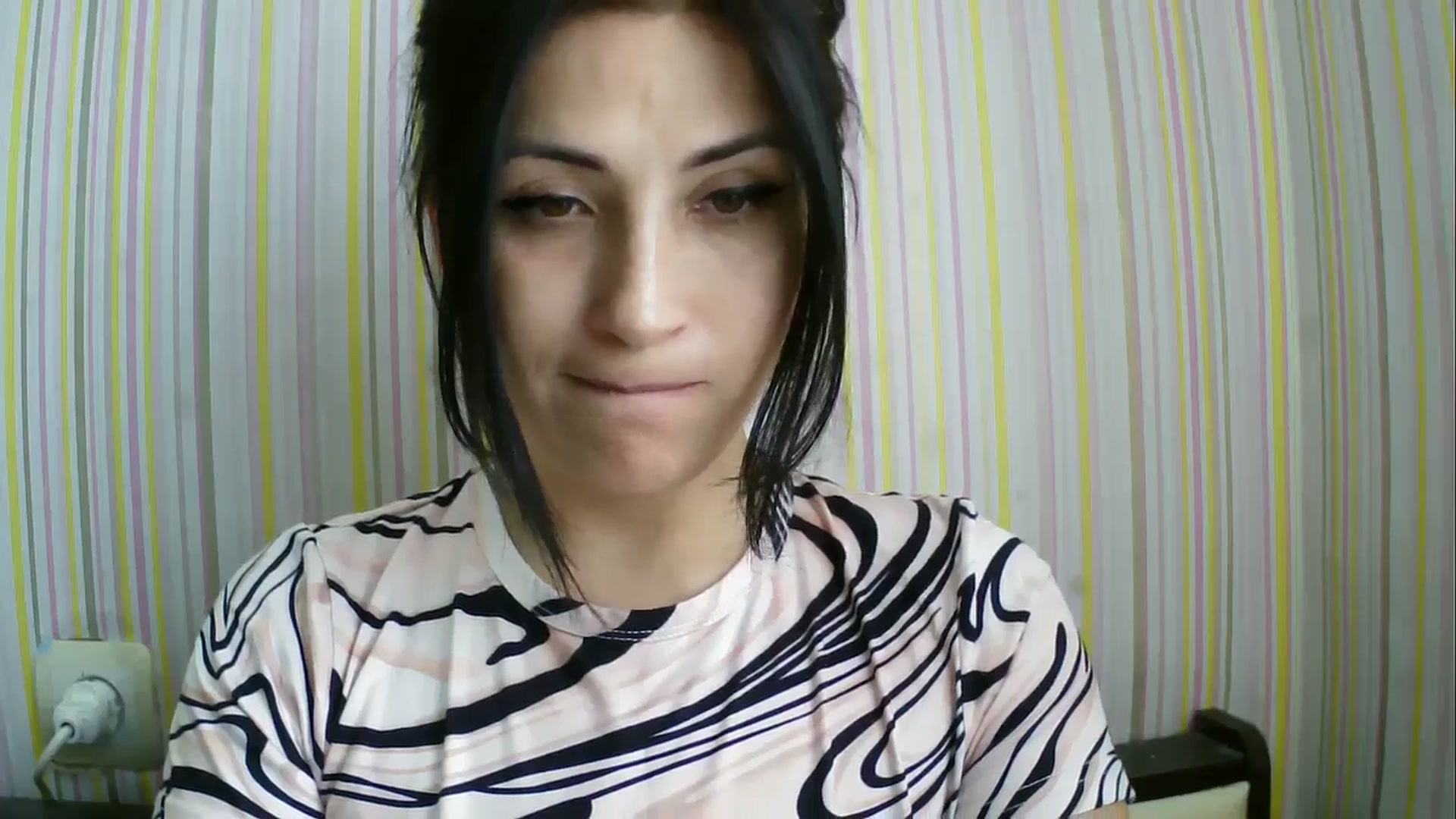 Gallery image thumbnail from SunShine90's myfreecams stream on, 04/03/2026, 11:07 image 13 of 20