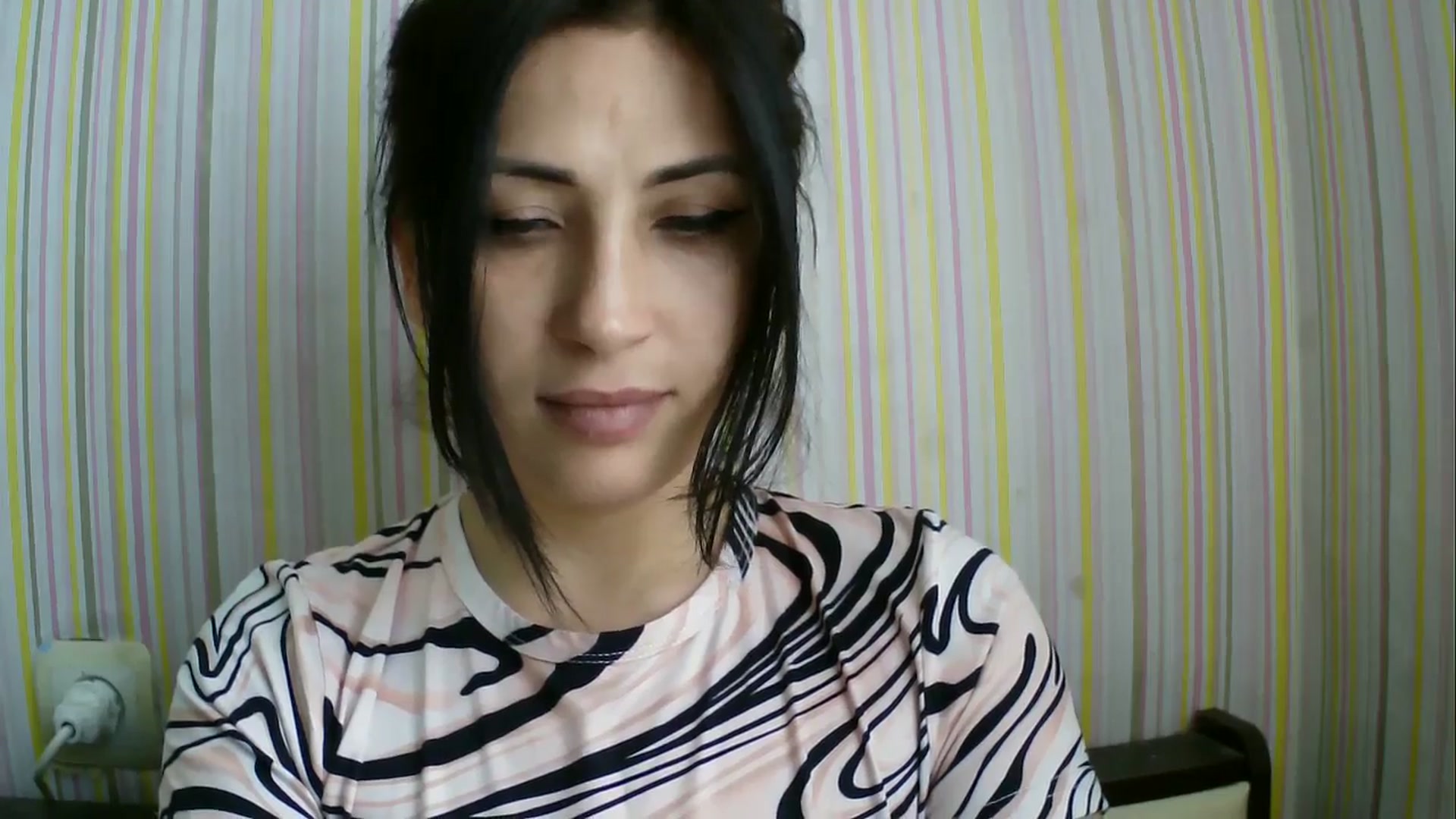 Gallery image thumbnail from SunShine90's myfreecams stream on, 04/03/2026, 11:07 image 18 of 20