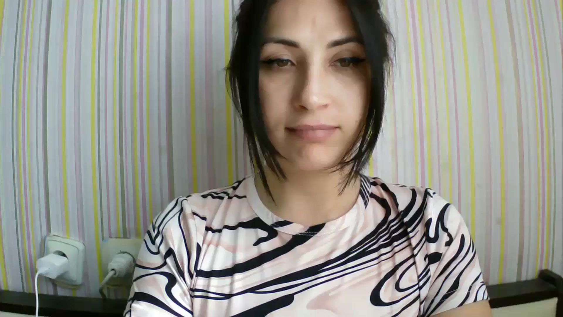 Gallery image thumbnail from SunShine90's myfreecams stream on, 04/03/2026, 11:44 image 18 of 20
