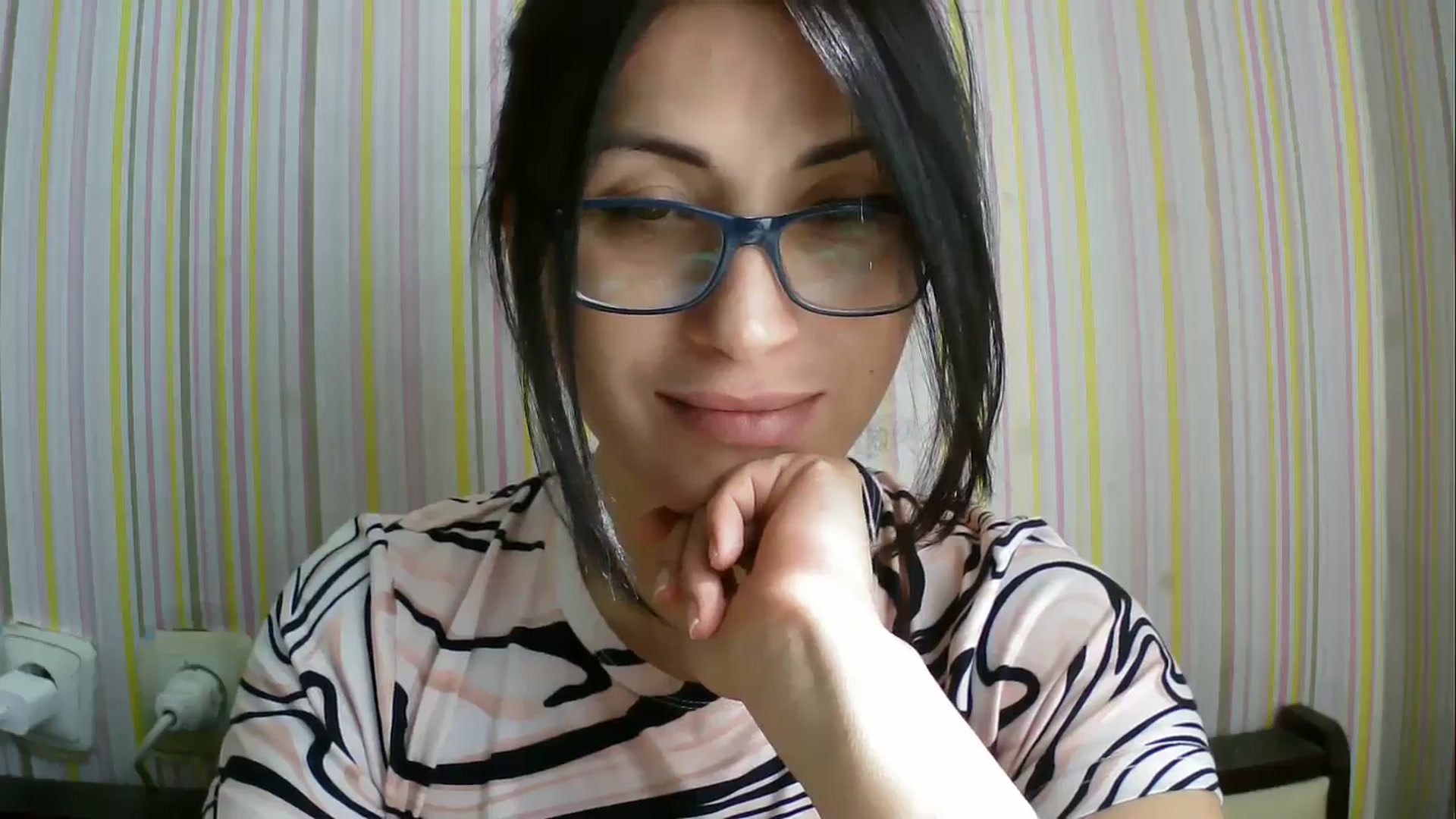 Gallery image thumbnail from SunShine90's myfreecams stream on, 04/03/2026, 11:44 image 8 of 20