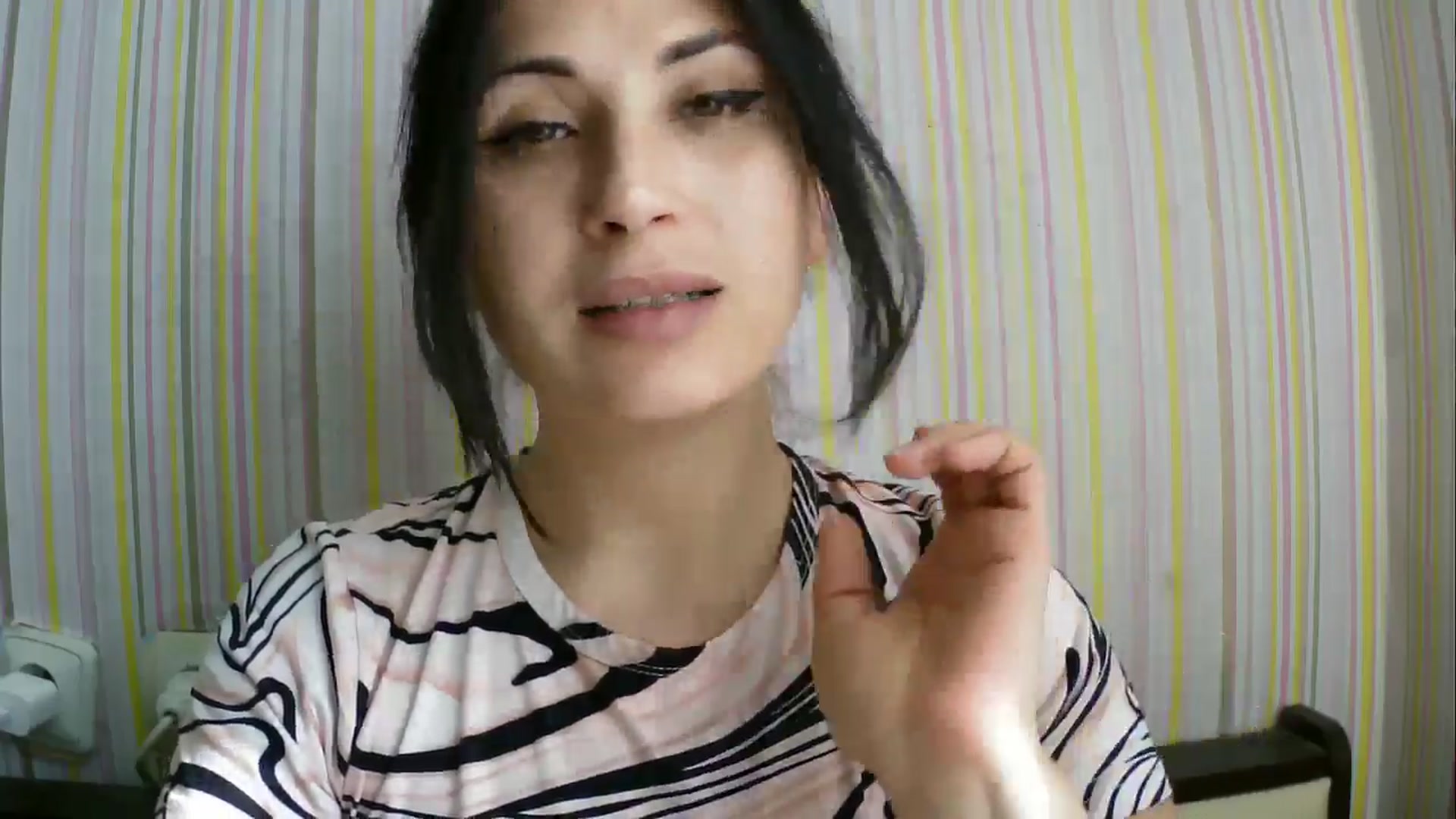 Gallery image thumbnail from SunShine90's myfreecams stream on, 04/03/2026, 11:44 image 11 of 20