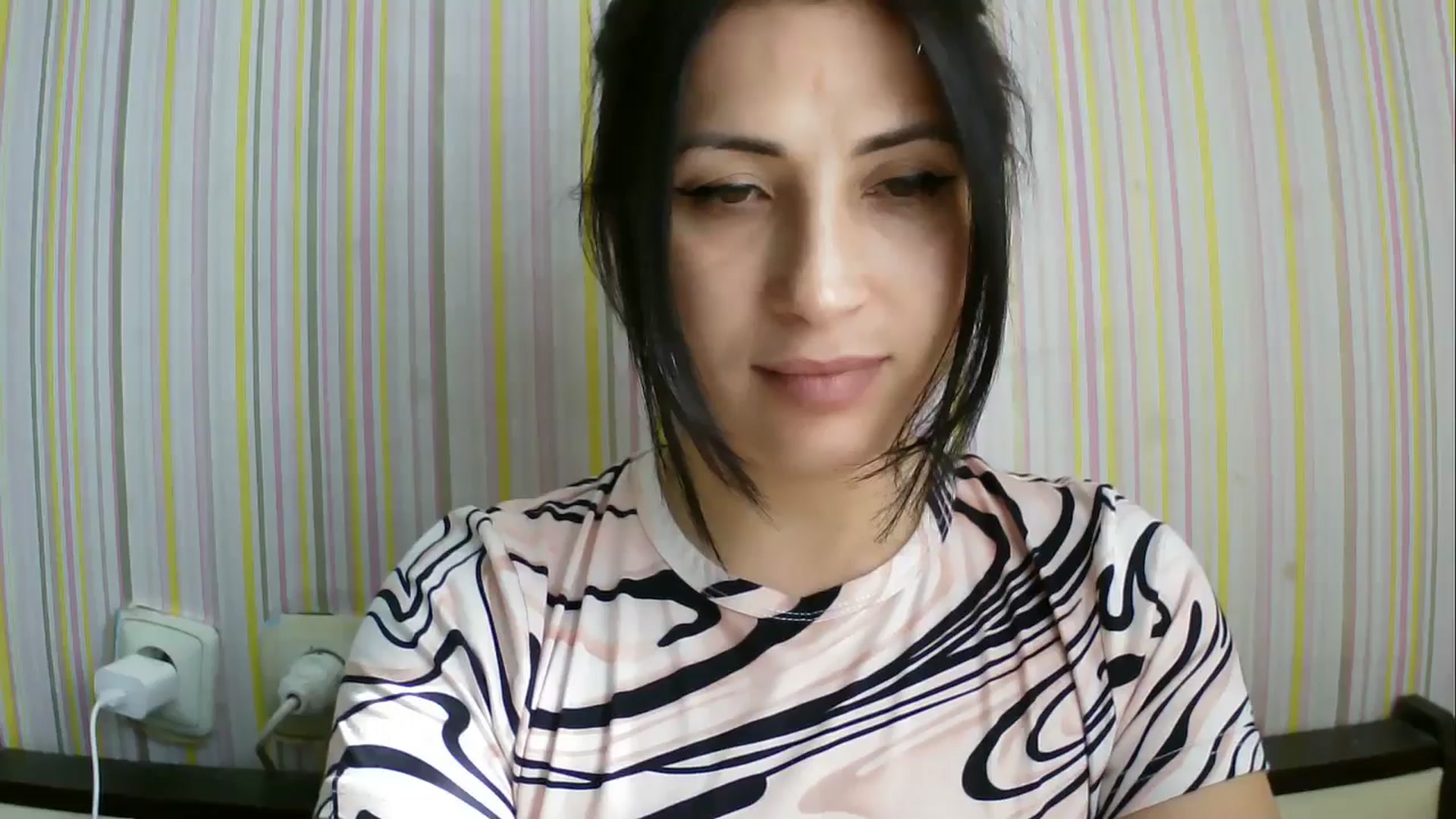 Gallery image thumbnail from SunShine90's myfreecams stream on, 04/03/2026, 11:44 image 19 of 20