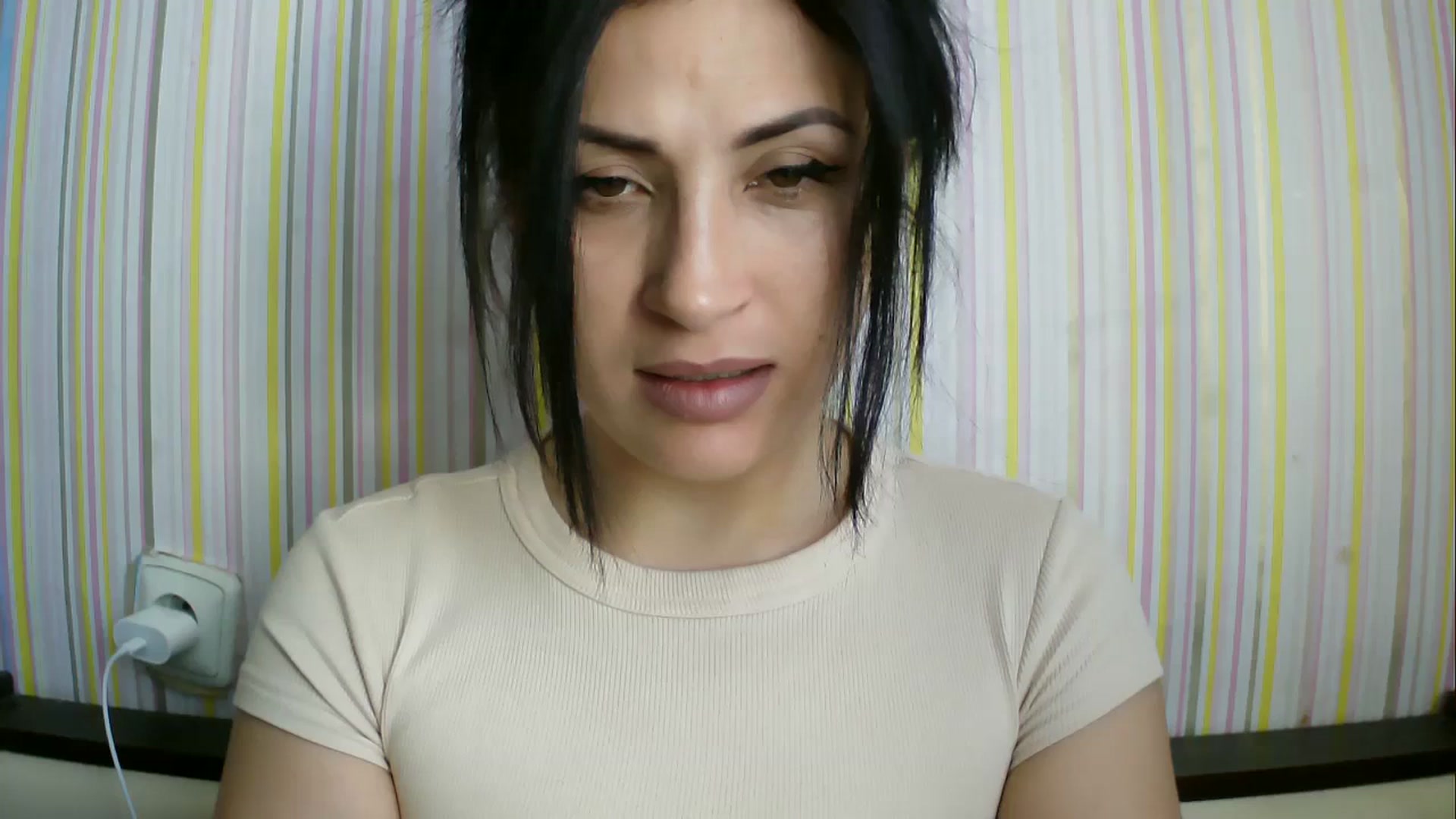 Gallery image thumbnail from SunShine90's myfreecams stream on, 04/06/2026, 07:38 image 20 of 20