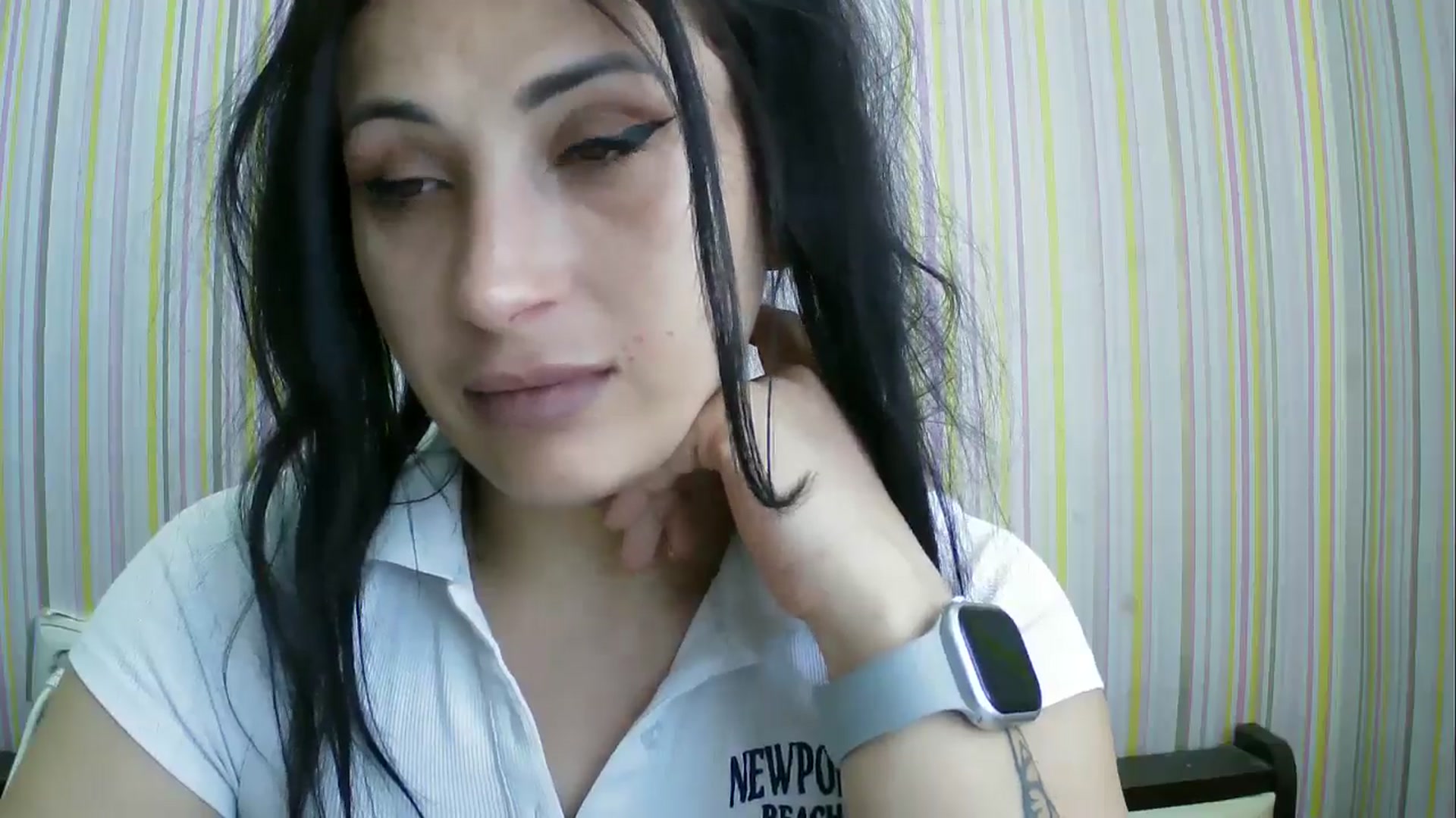 Gallery image thumbnail from SunShine90's myfreecams stream on, 04/20/2026, 09:36 image 5 of 20