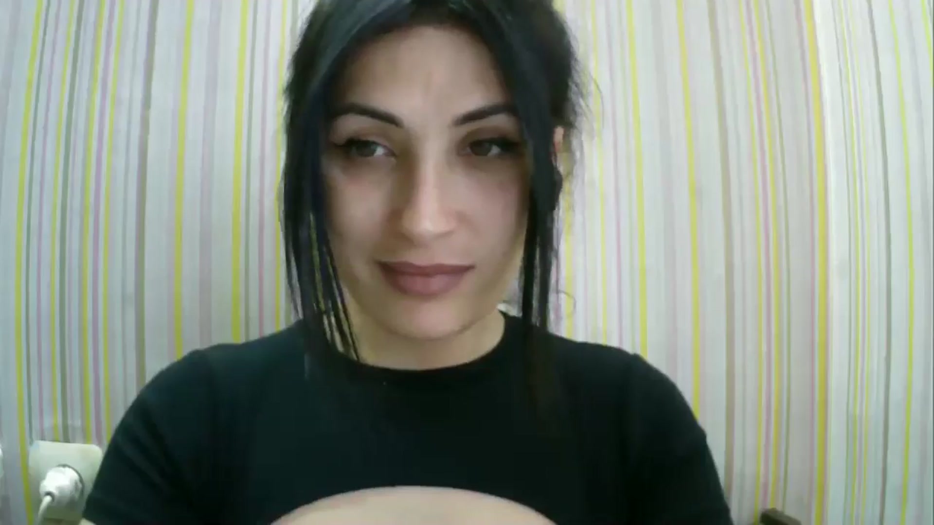 Gallery image thumbnail from SunShine90's myfreecams stream on, 04/26/2026, 15:28 image 11 of 20