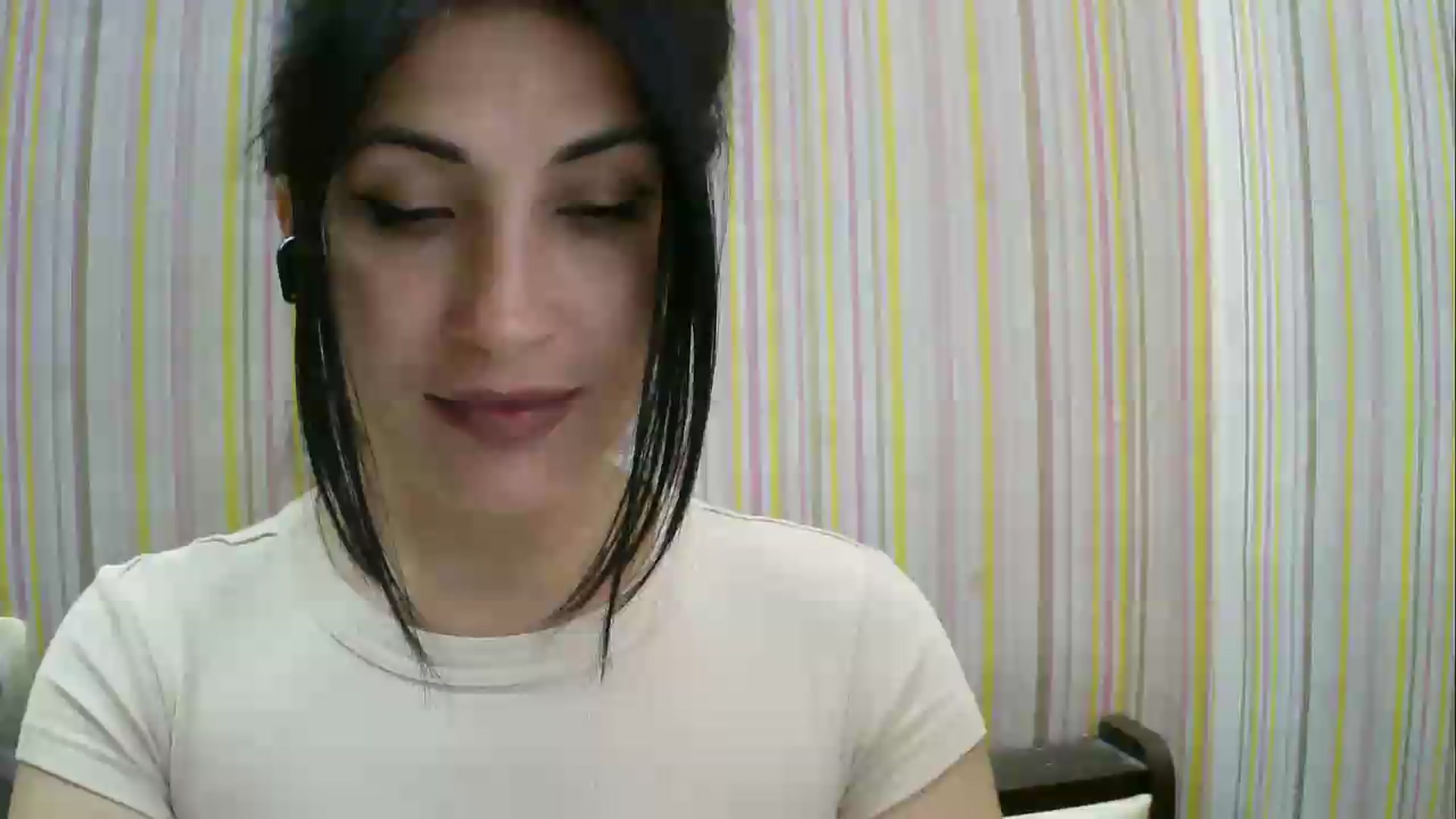 Gallery image thumbnail from SunShine90's myfreecams stream on, 05/12/2026, 15:04 image 1 of 20