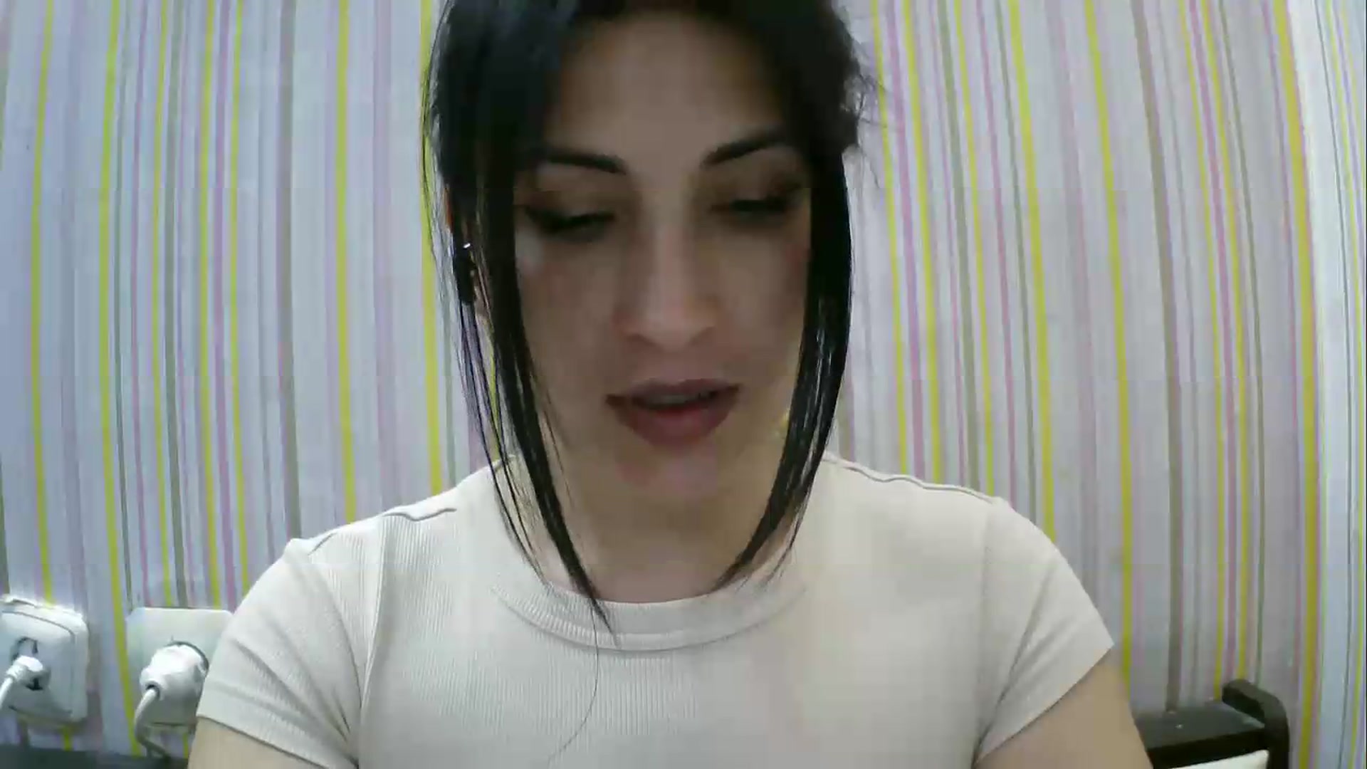 Gallery image thumbnail from SunShine90's myfreecams stream on, 05/12/2026, 16:54 image 7 of 20
