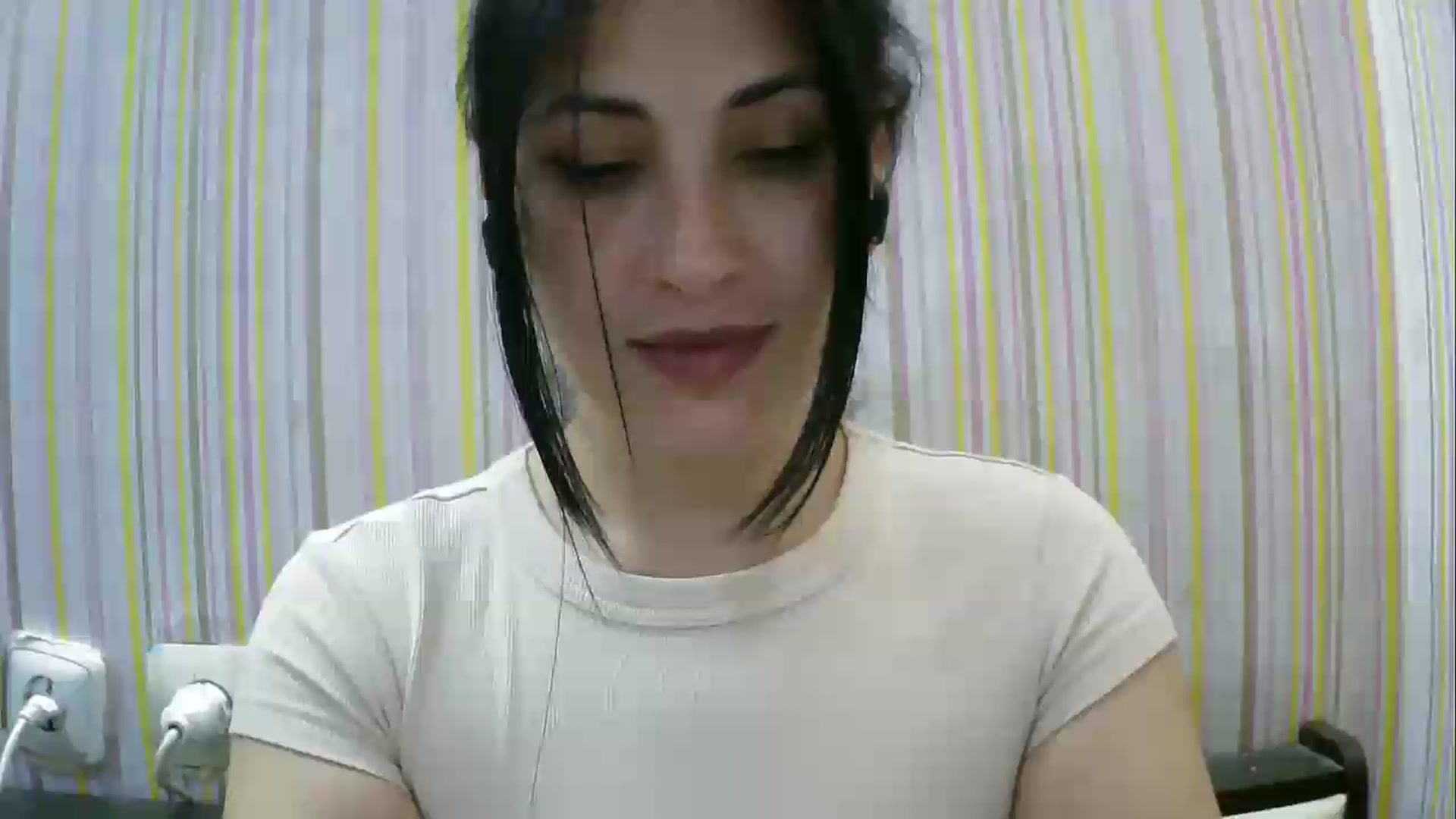 Gallery image thumbnail from SunShine90's myfreecams stream on, 05/12/2026, 16:54 image 11 of 20