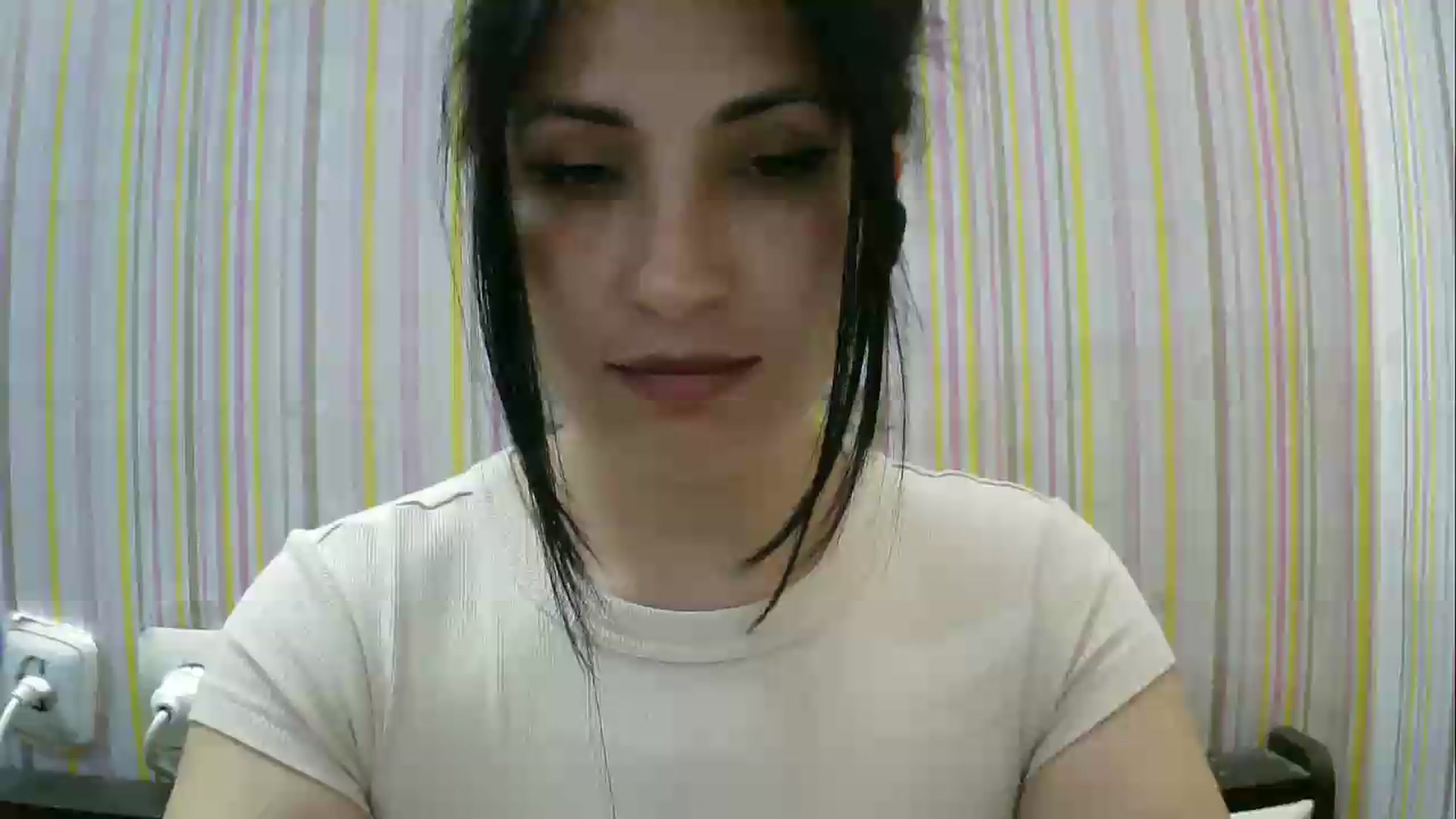 Gallery image thumbnail from SunShine90's myfreecams stream on, 05/12/2026, 17:29 image 14 of 20