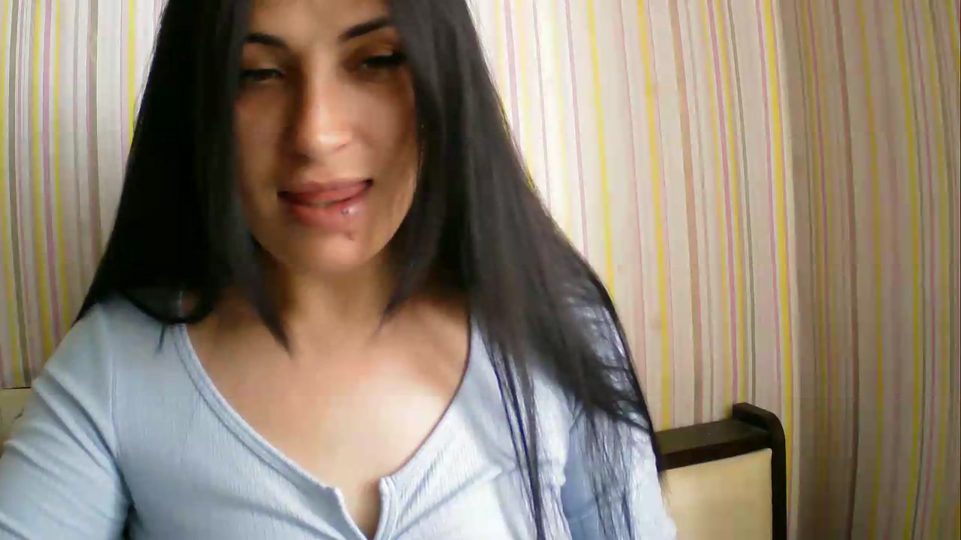 Gallery image thumbnail from SunShine90's myfreecams stream on, 05/20/2026, 14:30 image 2 of 20
