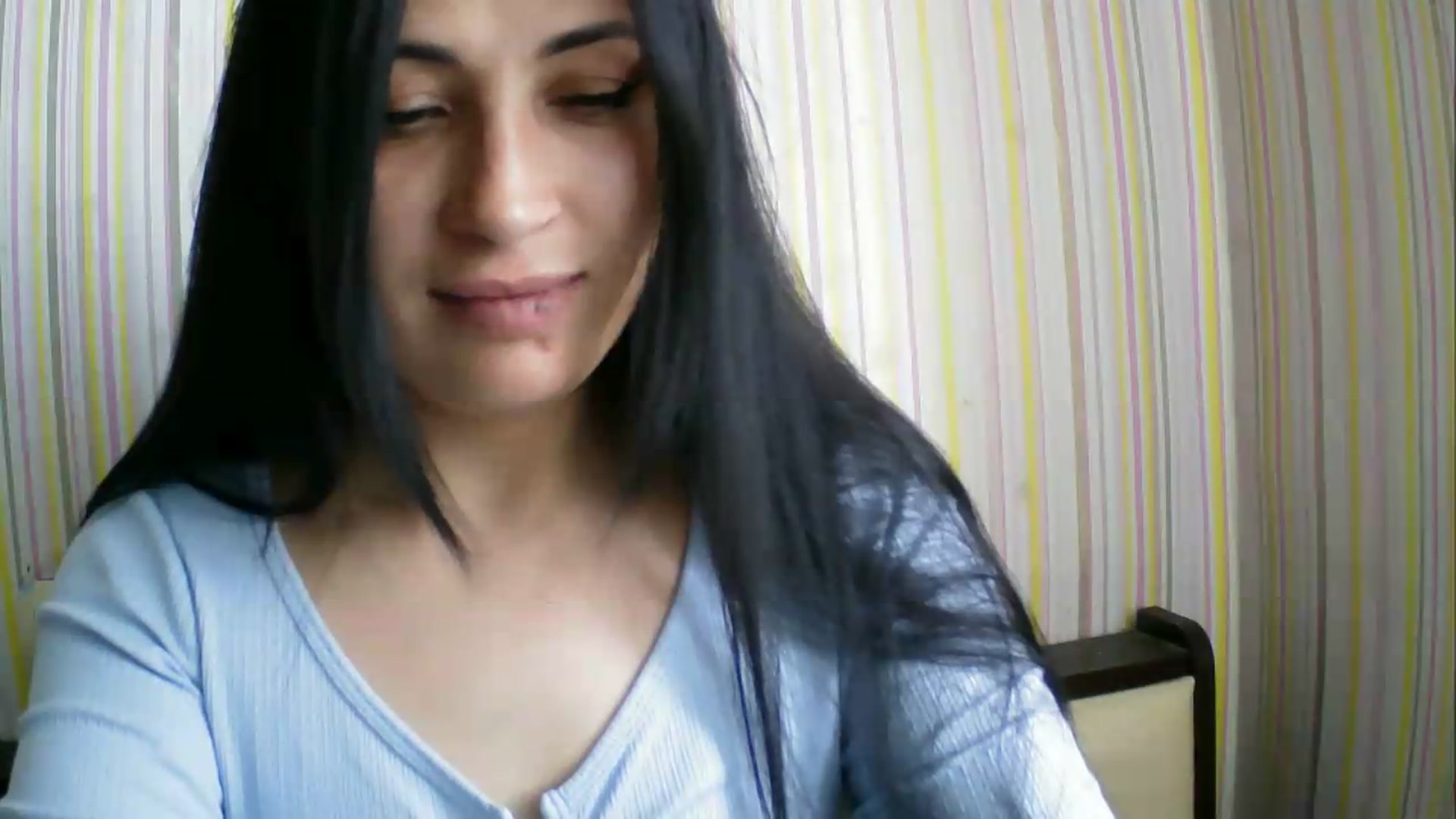 Gallery image thumbnail from SunShine90's myfreecams stream on, 05/20/2026, 14:30 image 3 of 20