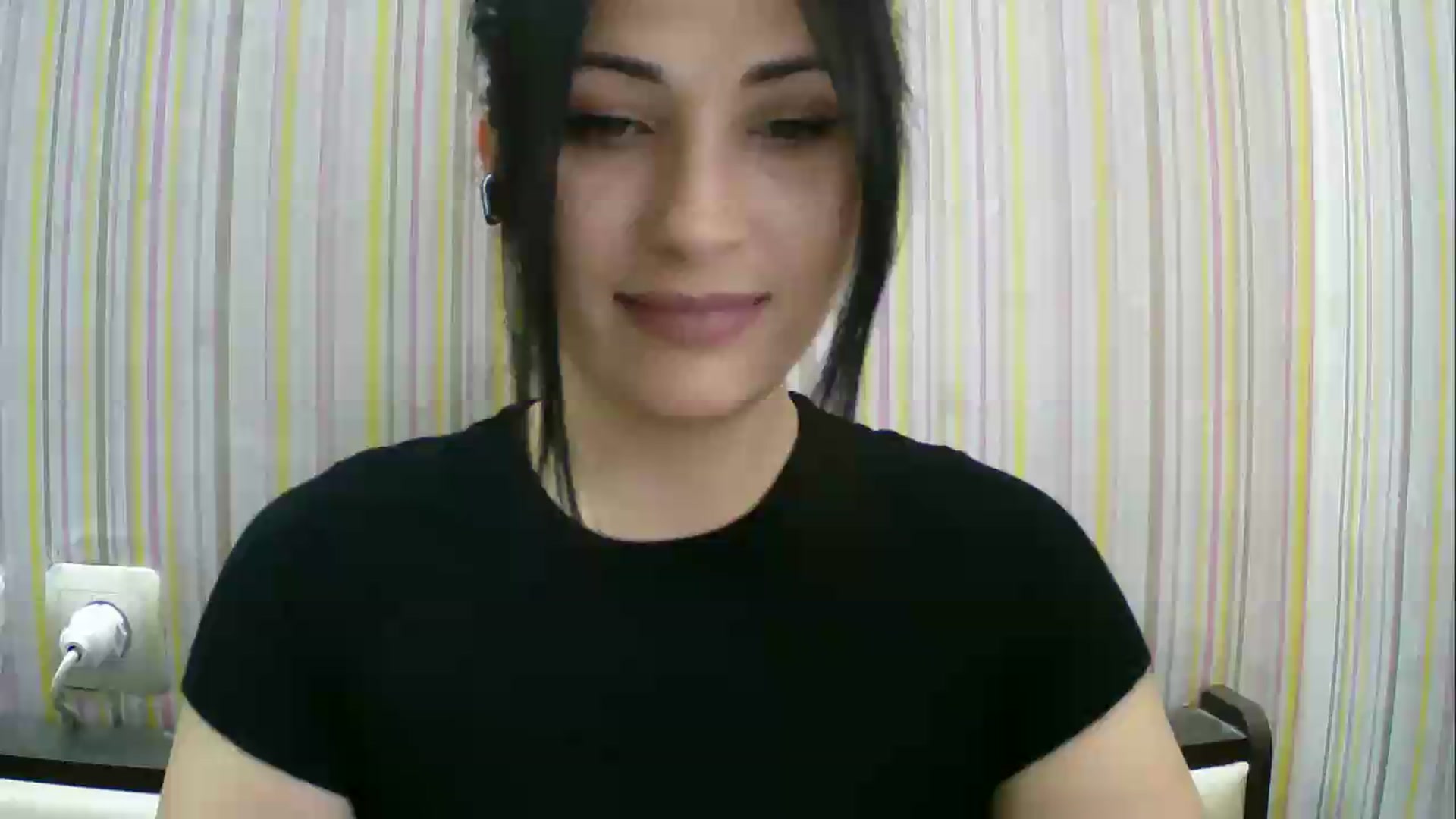 Gallery image thumbnail from SunShine90's myfreecams stream on, 06/03/2026, 09:29 image 9 of 20