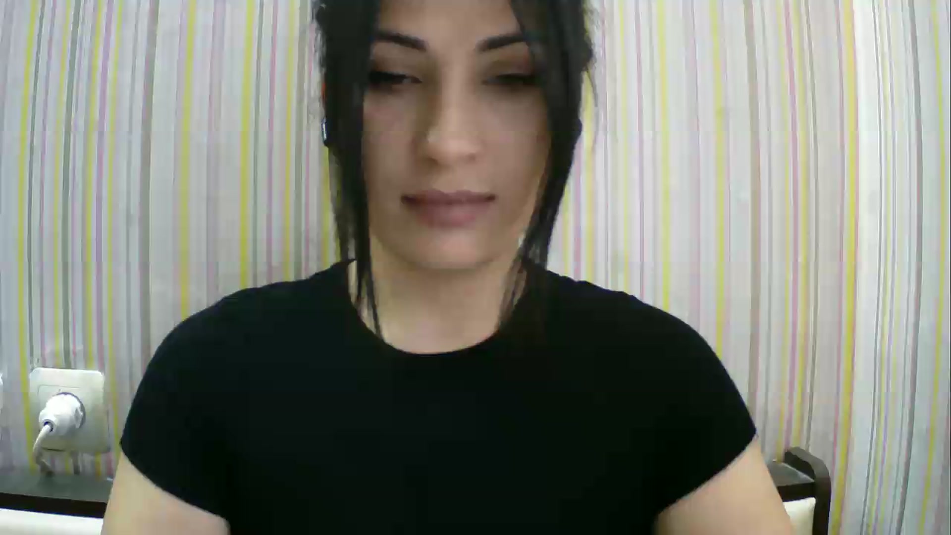 Gallery image thumbnail from SunShine90's myfreecams stream on, 06/03/2026, 09:29 image 8 of 20