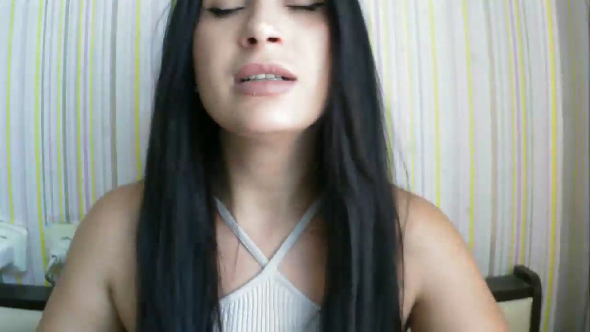 Gallery image thumbnail from SunShine90's myfreecams stream on, 06/24/2026, 12:09 image 9 of 20
