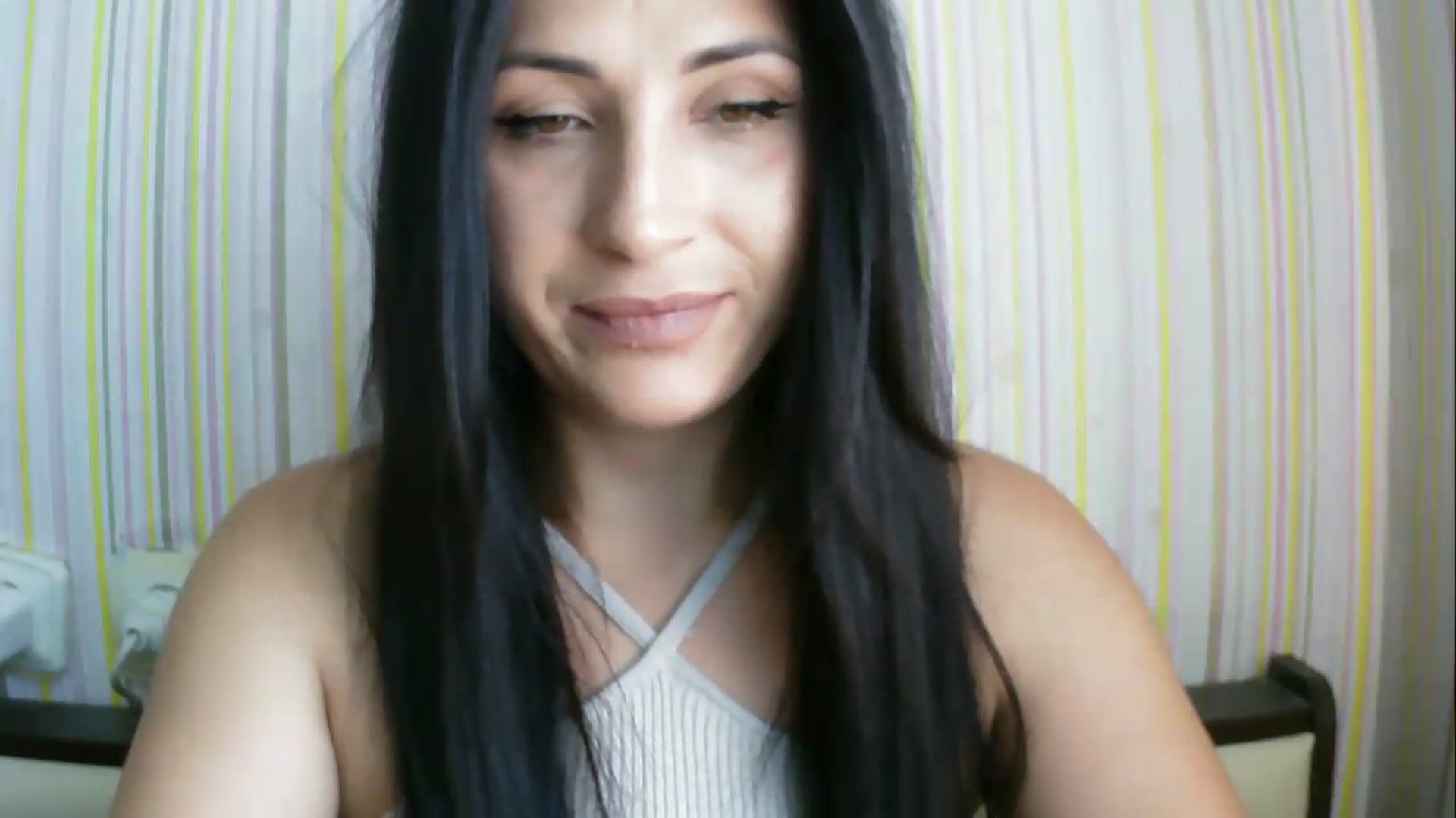 Gallery image thumbnail from SunShine90's myfreecams stream on, 06/24/2026, 12:09 image 6 of 20