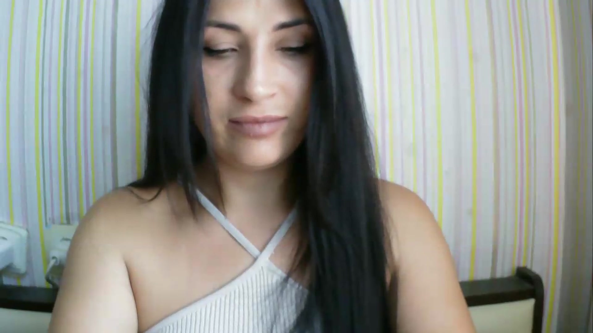 Gallery image thumbnail from SunShine90's myfreecams stream on, 06/24/2026, 12:09 image 17 of 20