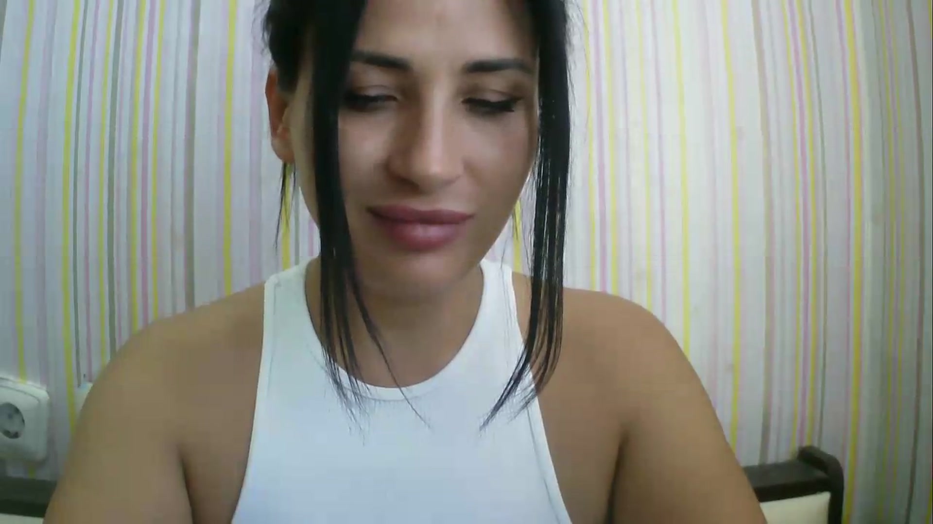 Gallery image thumbnail from SunShine90's myfreecams stream on, 07/31/2026, 09:16 image 10 of 20
