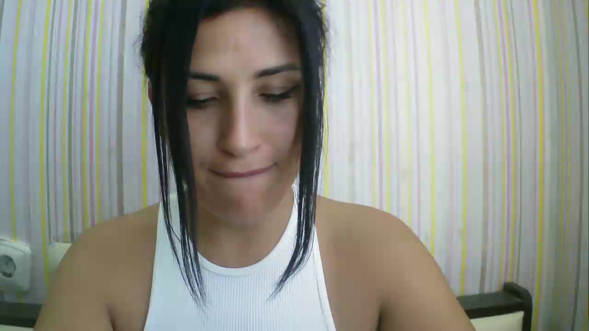 Gallery image thumbnail from SunShine90's myfreecams stream on, 07/31/2026, 09:16 image 8 of 20
