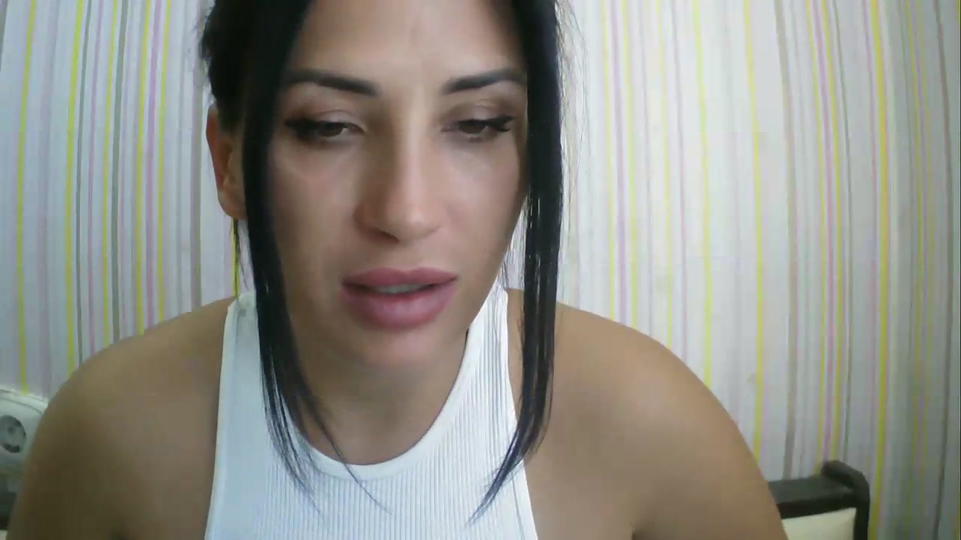 Gallery image thumbnail from SunShine90's myfreecams stream on, 07/31/2026, 09:16 image 9 of 20