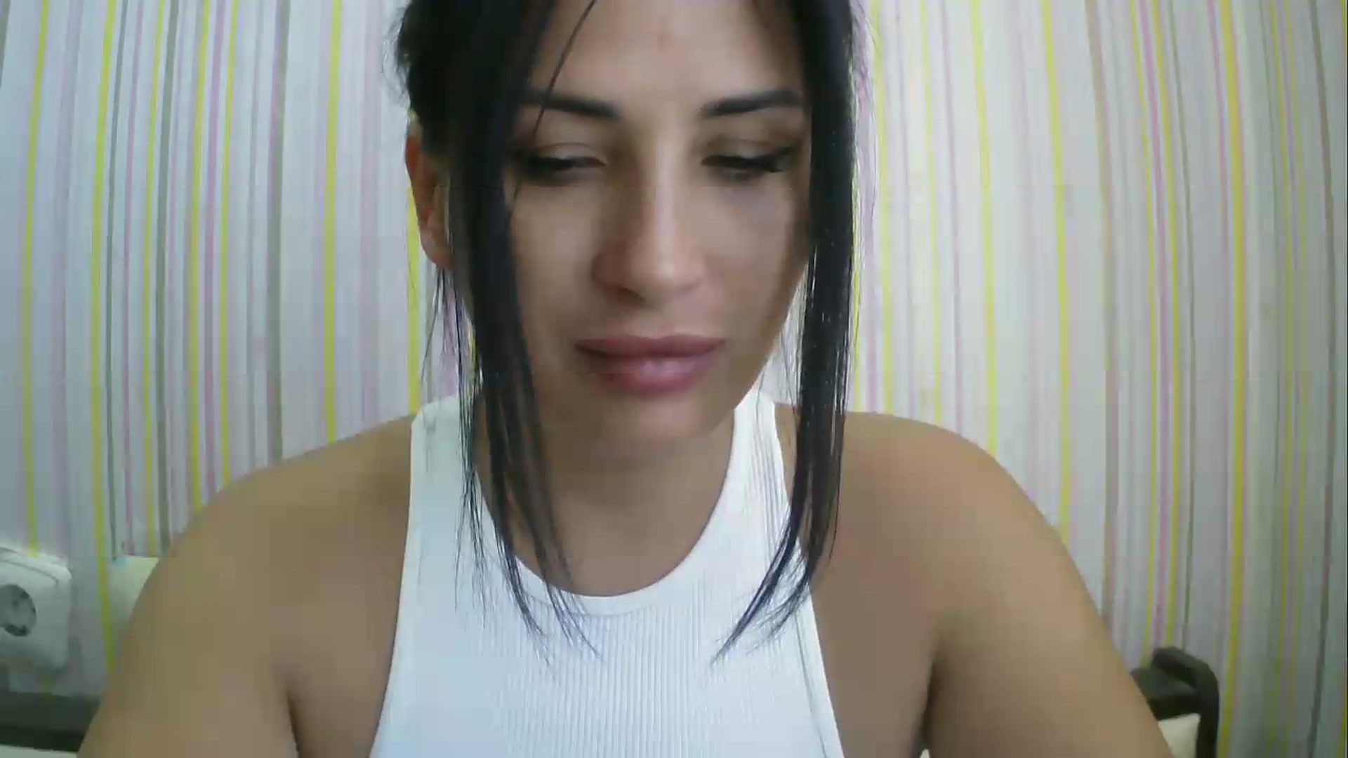 Gallery image thumbnail from SunShine90's myfreecams stream on, 07/31/2026, 09:16 image 13 of 20