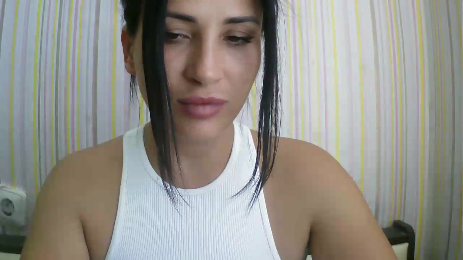 Gallery image thumbnail from SunShine90's myfreecams stream on, 07/31/2026, 09:47 image 19 of 20