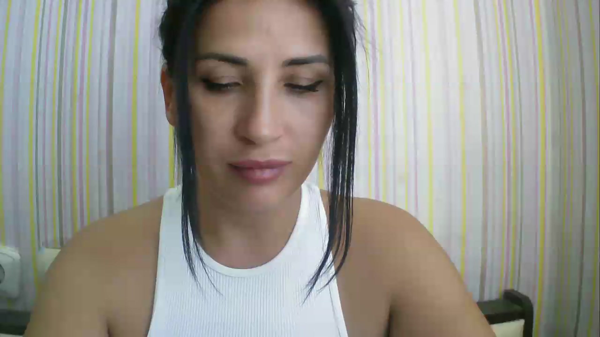 Gallery image thumbnail from SunShine90's myfreecams stream on, 07/31/2026, 09:47 image 5 of 20