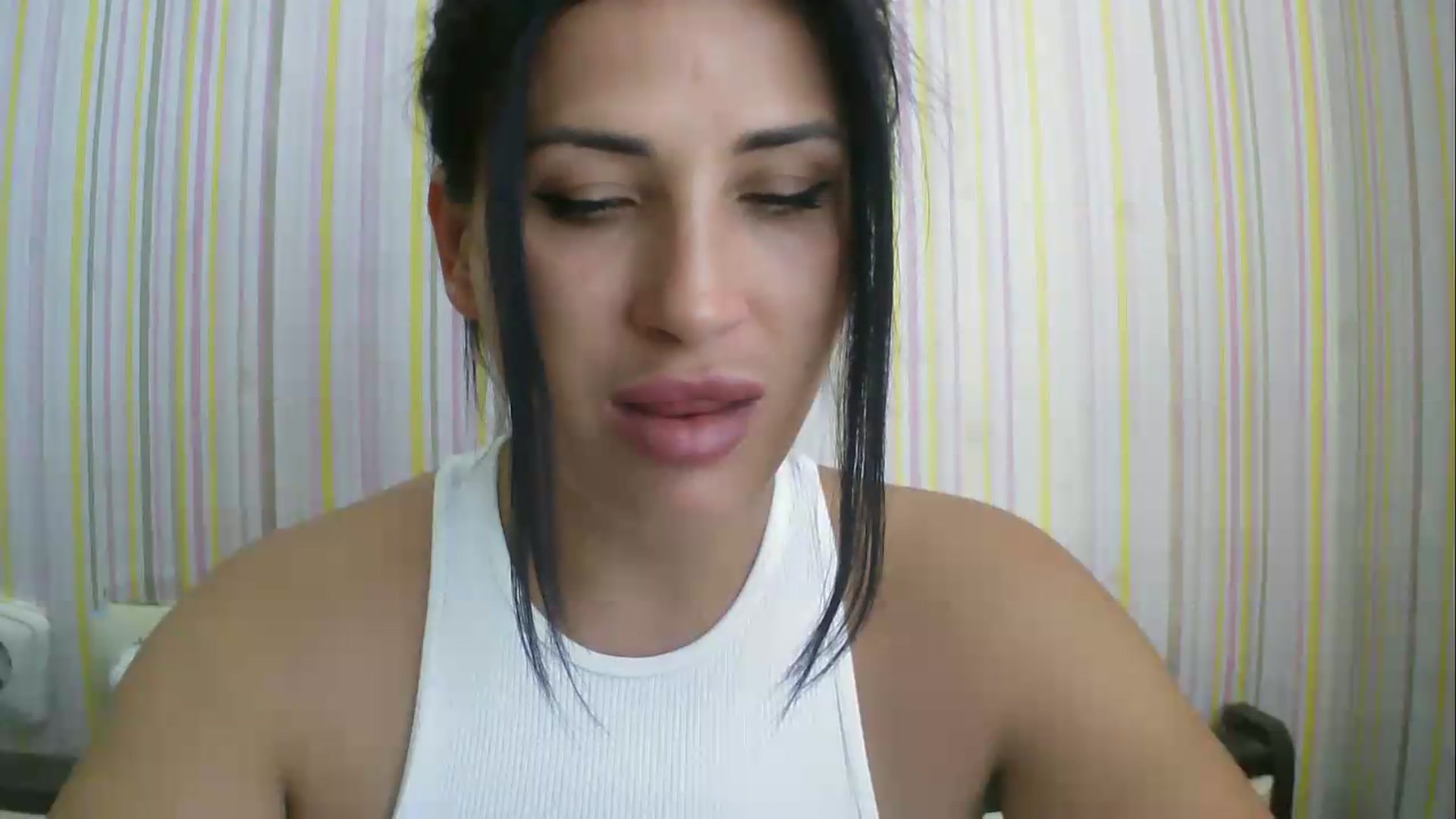 Gallery image thumbnail from SunShine90's myfreecams stream on, 07/31/2026, 09:47 image 8 of 20