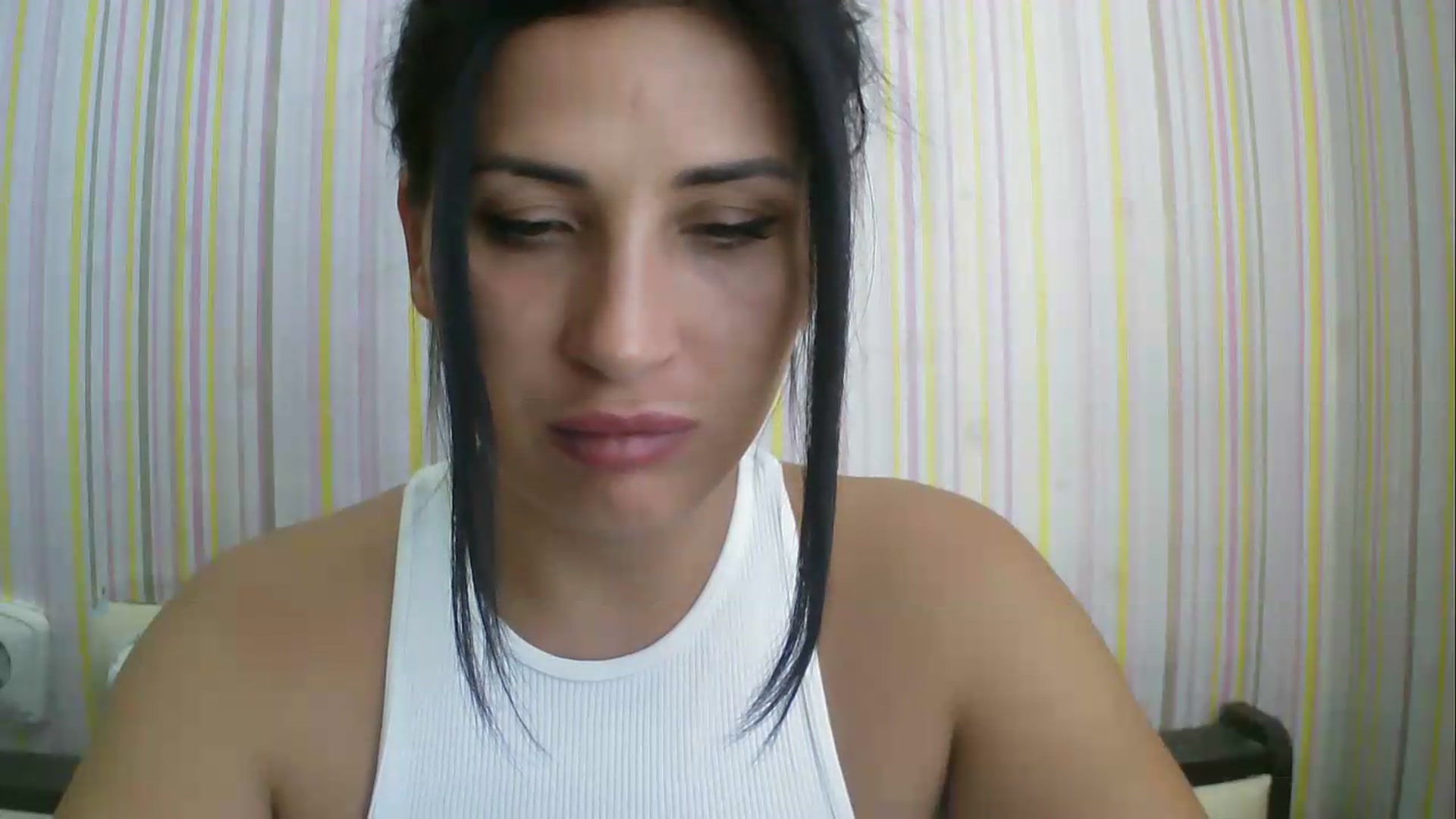 Gallery image thumbnail from SunShine90's myfreecams stream on, 07/31/2026, 09:47 image 11 of 20