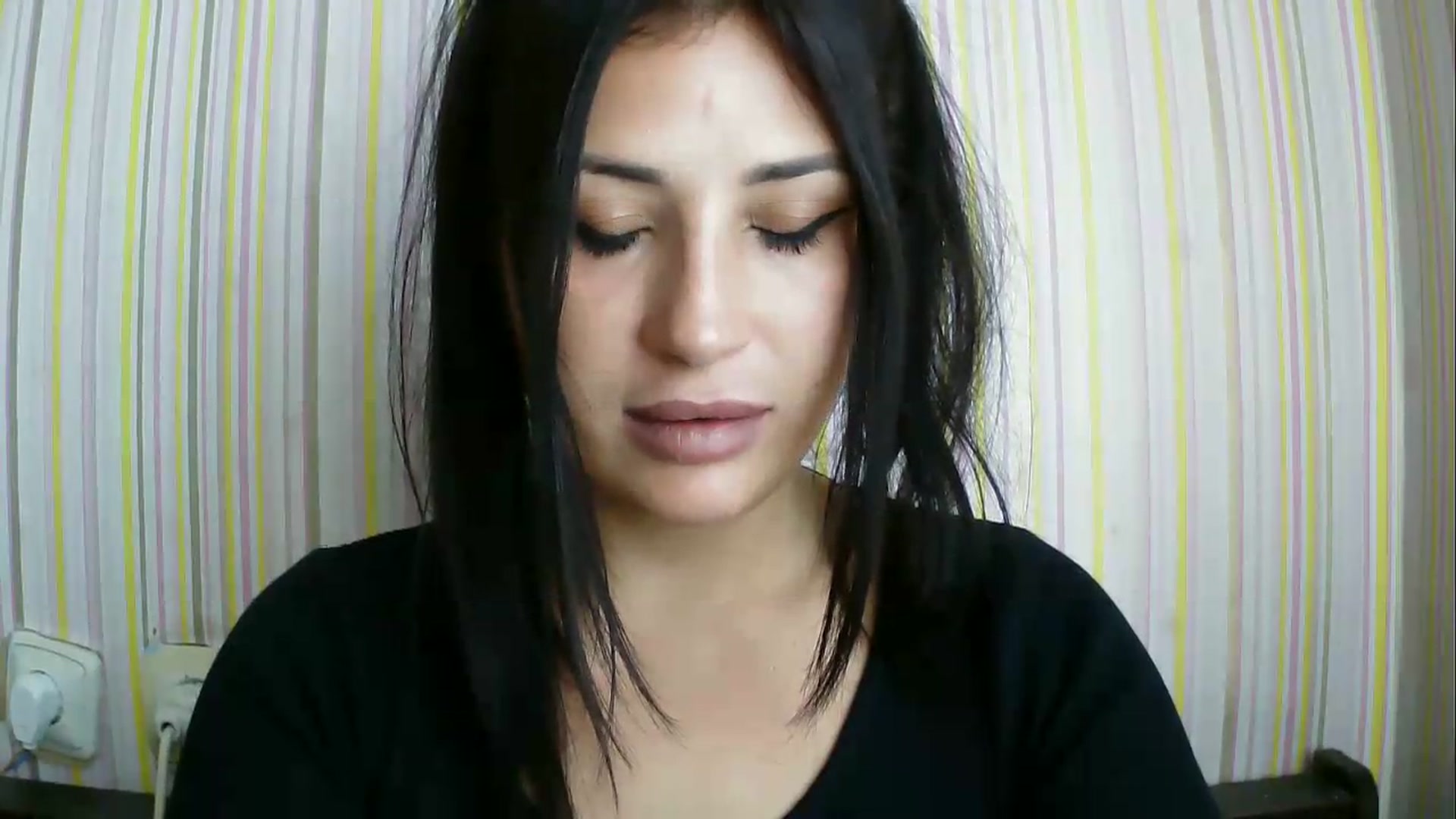 Gallery image thumbnail from SunShine90's myfreecams stream on, 08/30/2026, 10:58 image 8 of 20