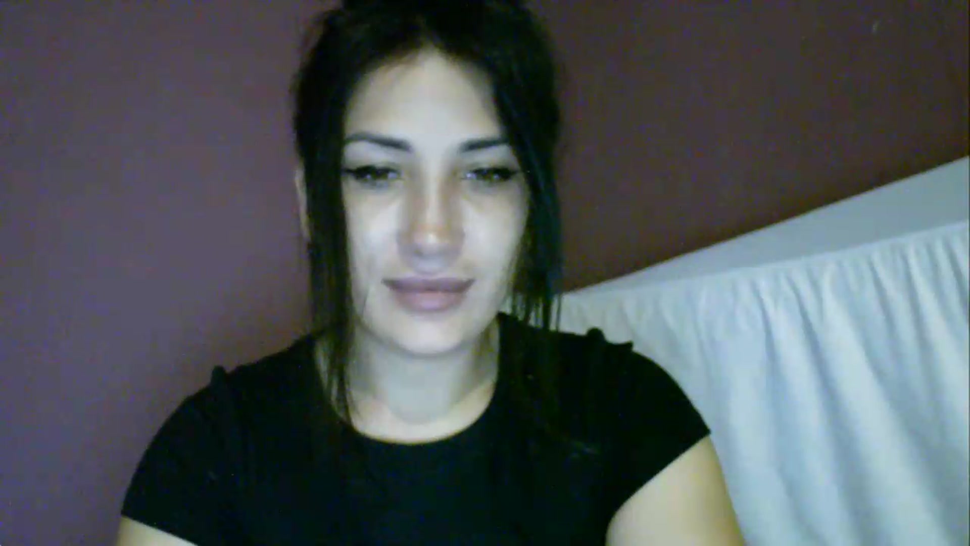 Gallery image thumbnail from SunShine90's myfreecams stream on, 09/18/2026, 18:14 image 10 of 20