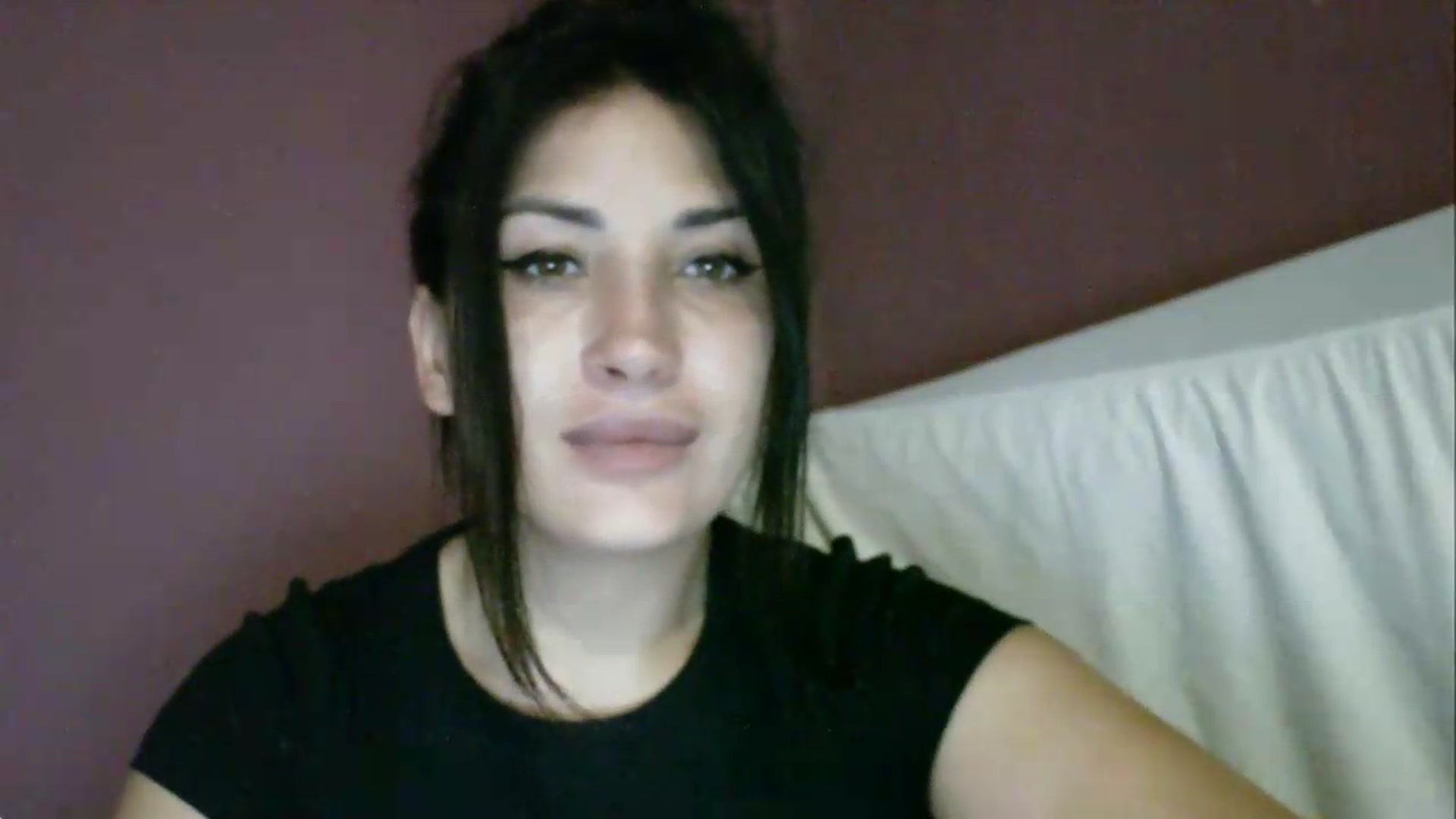 Gallery image thumbnail from SunShine90's myfreecams stream on, 09/18/2026, 18:14 image 18 of 20
